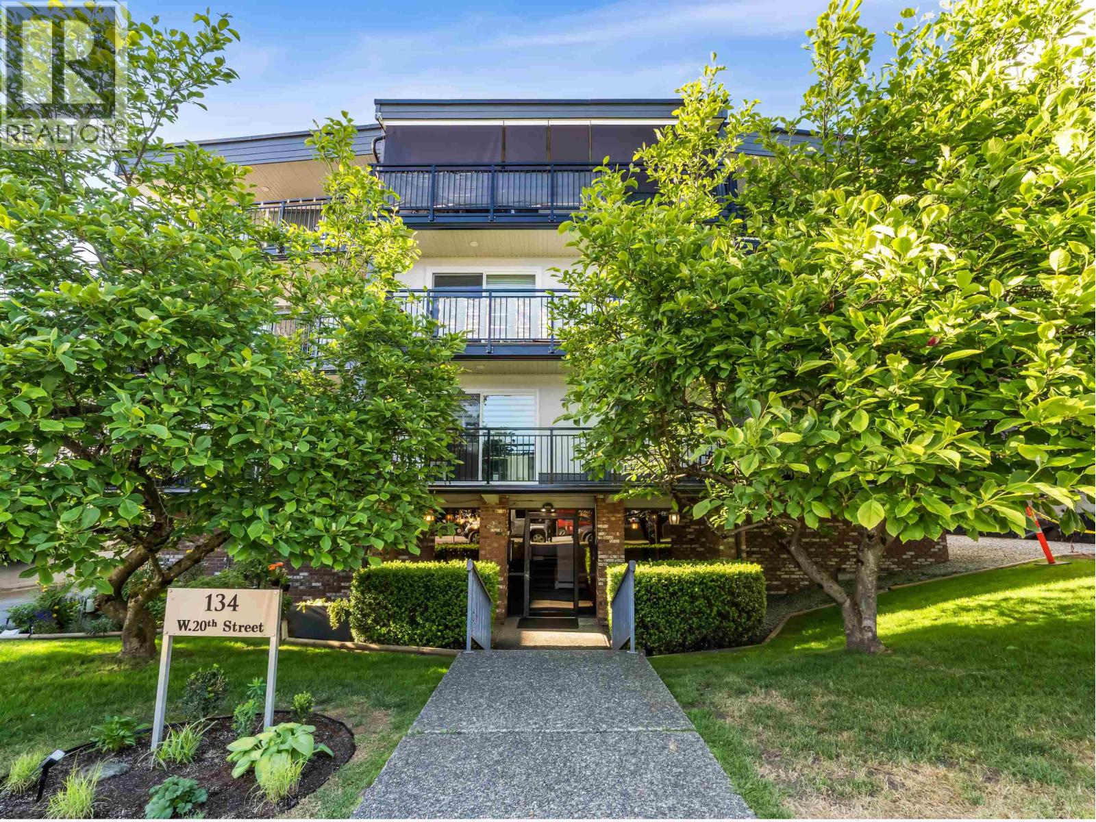 202 134 W 20th Street, North Vancouver, British Columbia  V7M 1Y4 - Photo 28 - R3130543