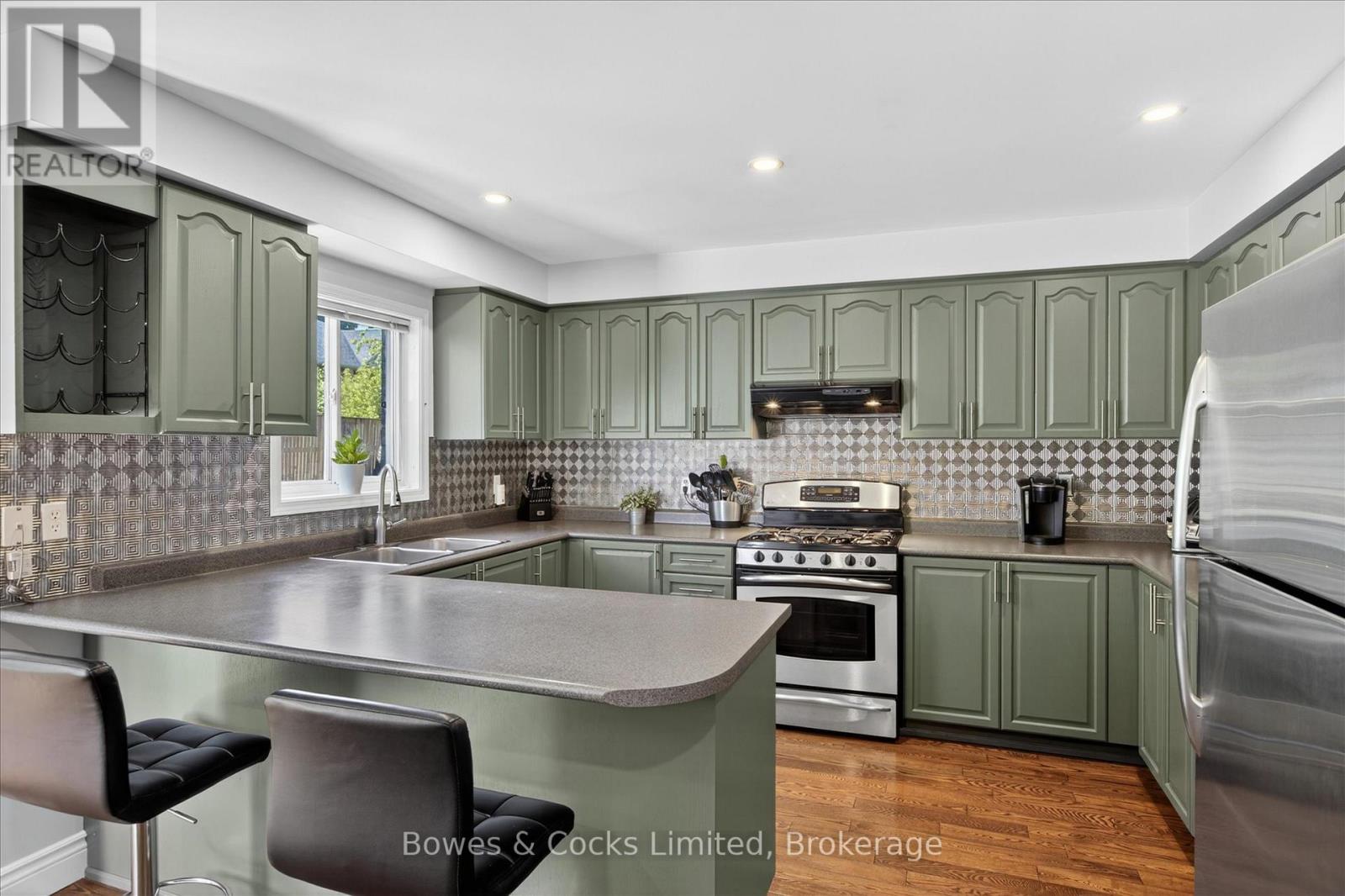 27 Carson Court, Peterborough, Ontario  K9K 2R1 - Photo 14 - X13226978