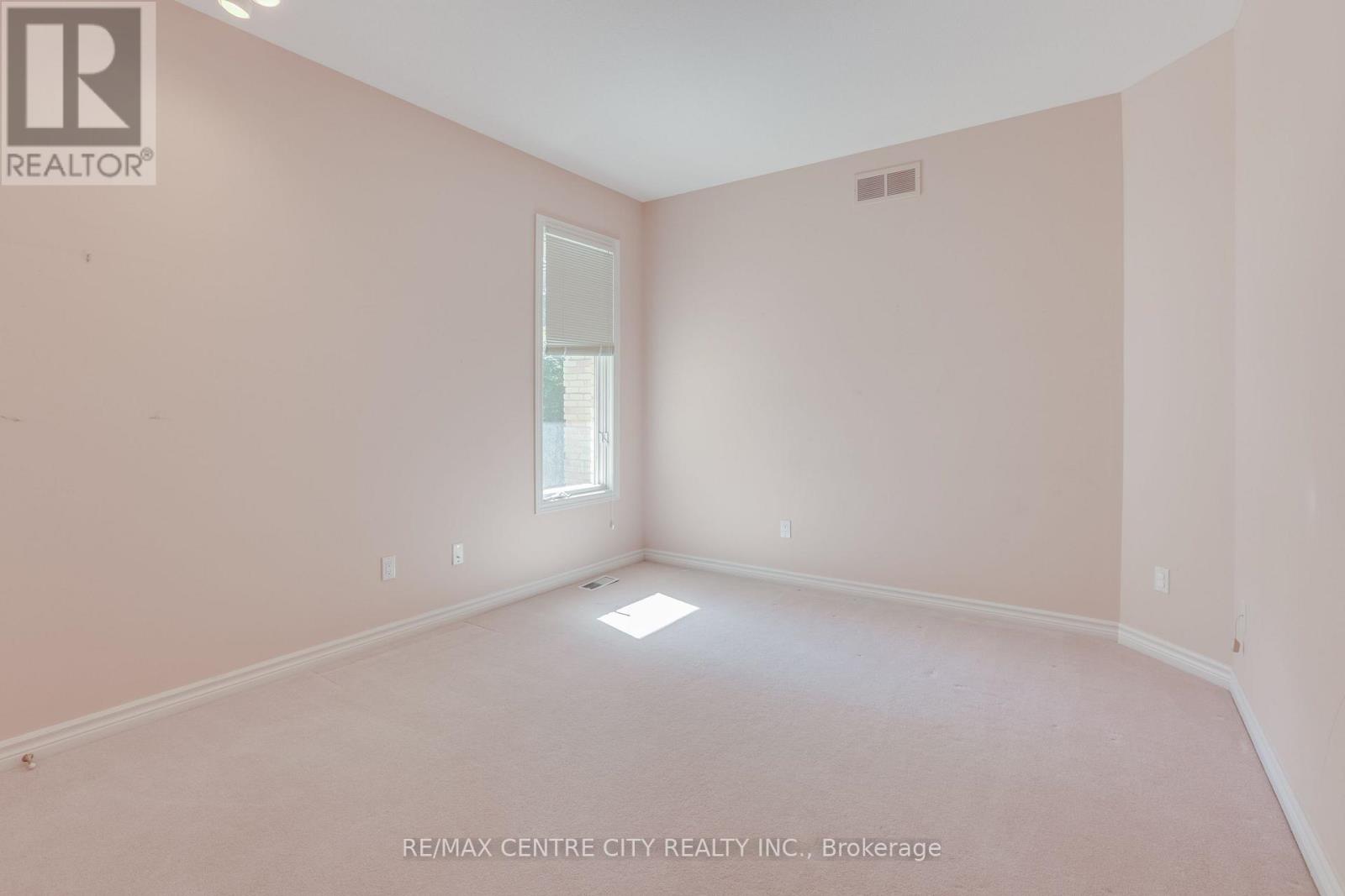 68 - 1040 Riverside Drive, London North, Ontario  N6H 5N4 - Photo 29 - X13226918