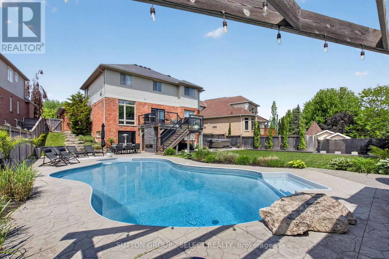 972 Guildwood Boulevard, London North, Ontario  N6H 4G3 - Photo 46 - X13227156