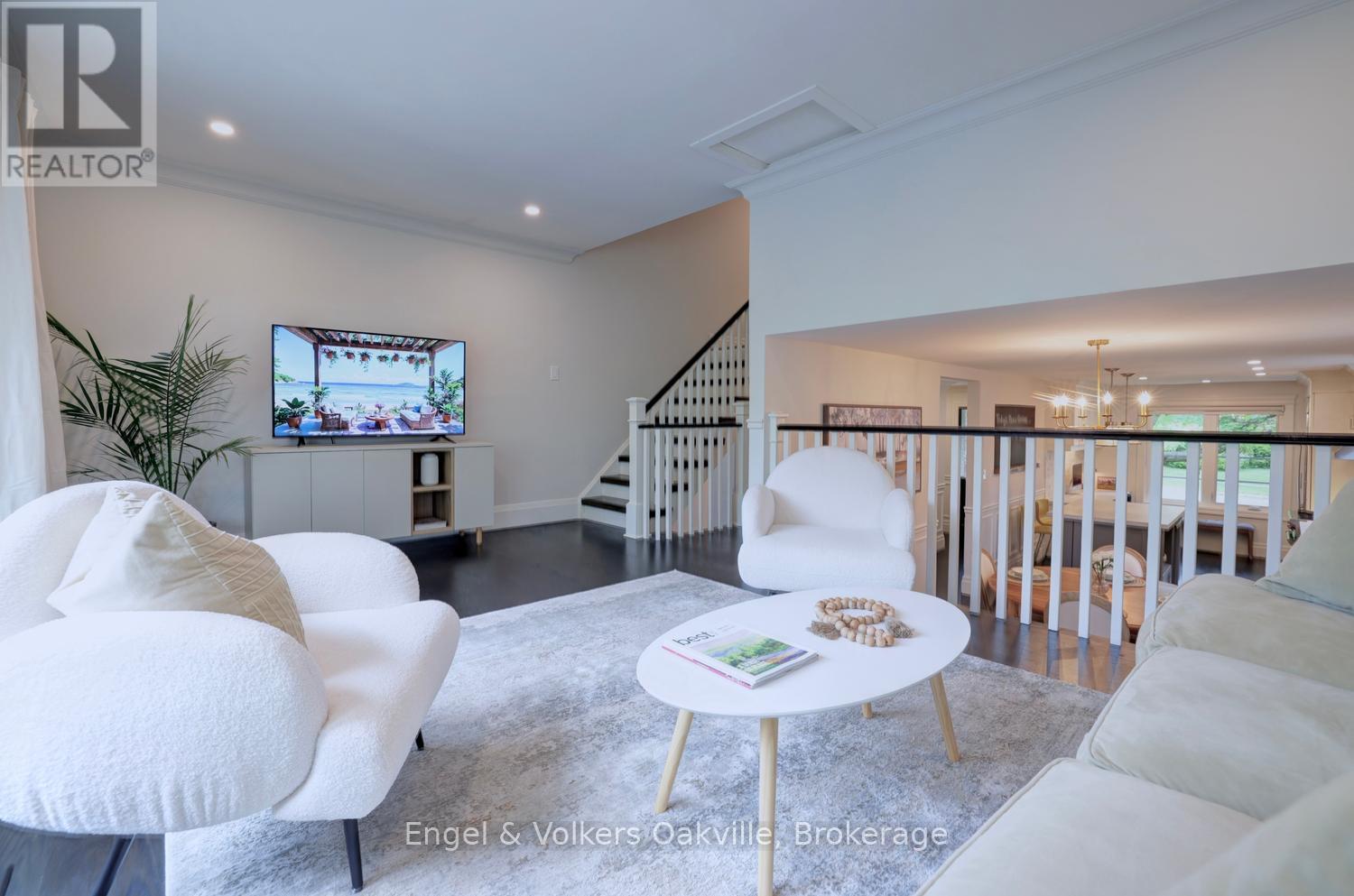 266 Mohawk Road, Oakville, Ontario  L6L 6C3 - Photo 14 - W13226904