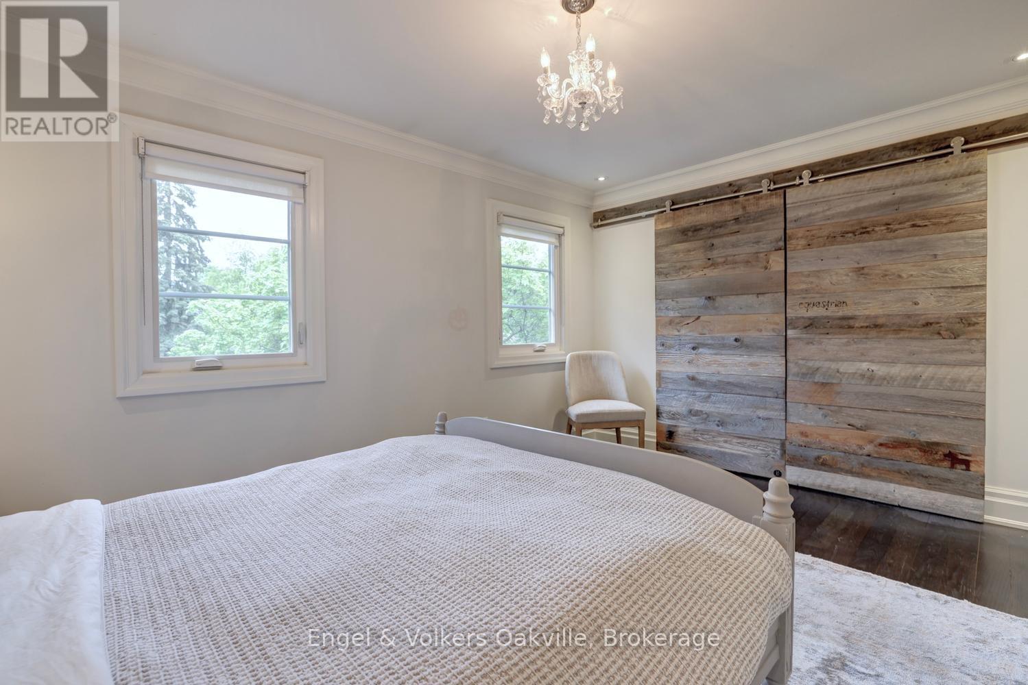 266 Mohawk Road, Oakville, Ontario  L6L 6C3 - Photo 24 - W13226904