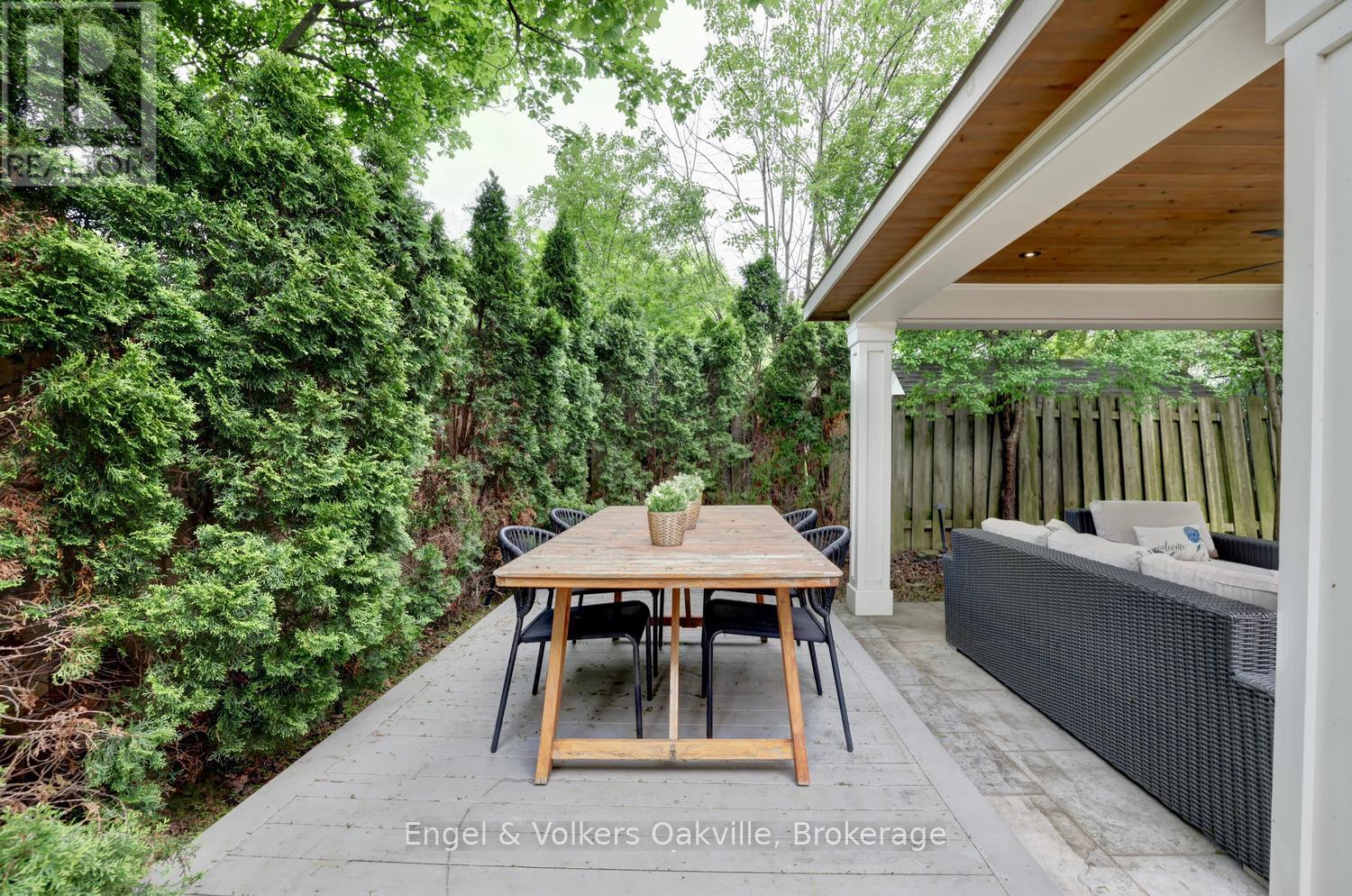 266 Mohawk Road, Oakville, Ontario  L6L 6C3 - Photo 35 - W13226904