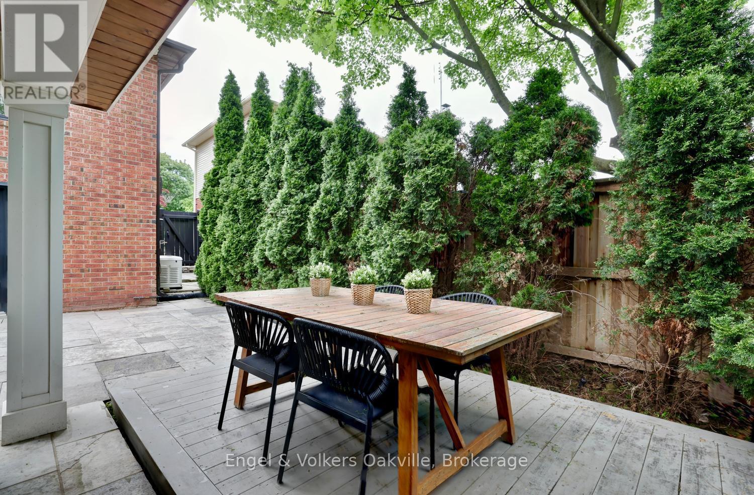 266 Mohawk Road, Oakville, Ontario  L6L 6C3 - Photo 38 - W13226904