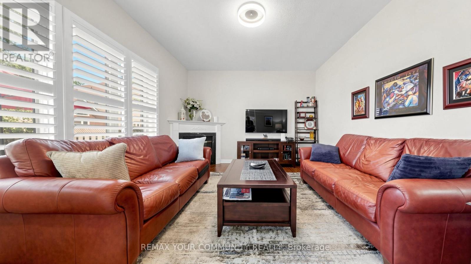 10 Caymus Street, Richmond Hill (Langstaff), Ontario  L4B 4G3 - Photo 15 - N13223732