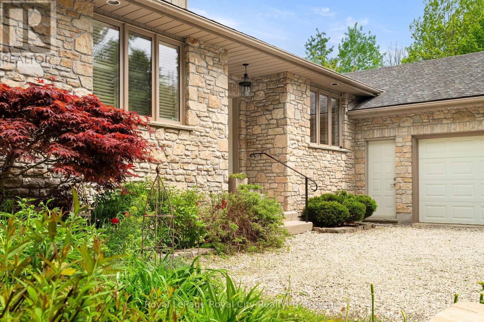 384 South River Road, Centre Wellington (Elora/salem), Ontario  N0B 1S0 - Photo 2 - X13226760