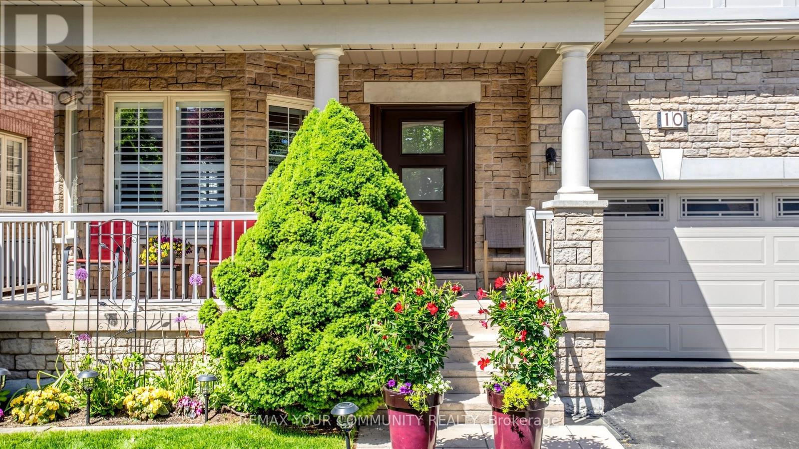 10 Caymus Street, Richmond Hill (Langstaff), Ontario  L4B 4G3 - Photo 3 - N13223732