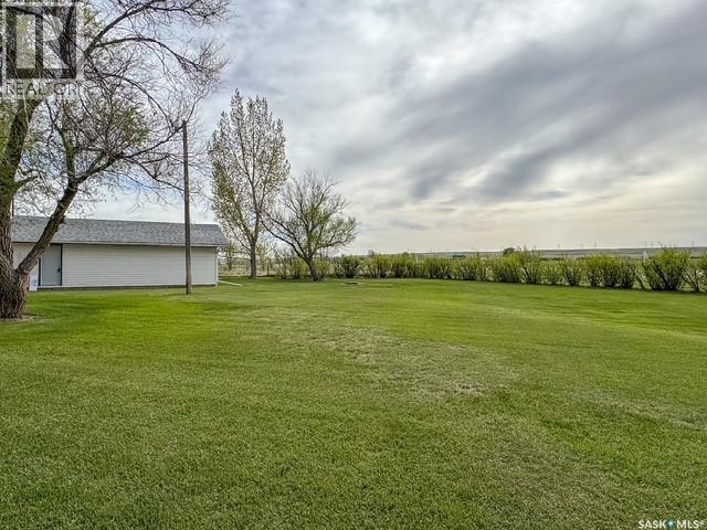 113 1st Street, Swift Current Rm No. 137, Saskatchewan  S9H 4V1 - Photo 38 - SK033764