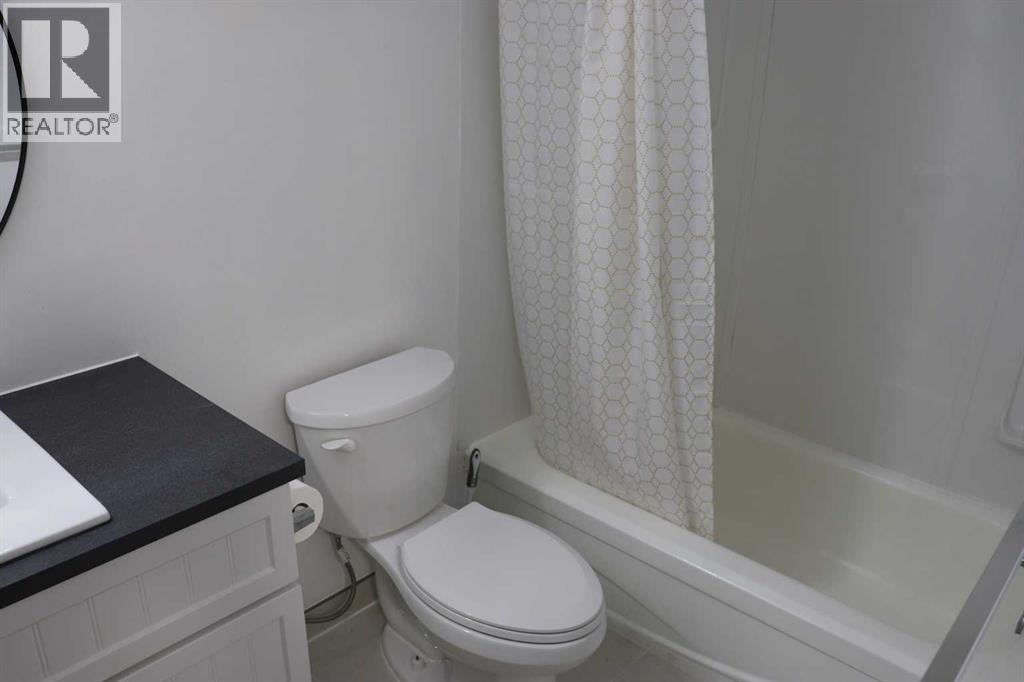 201a, 5611 10 Avenue, Edson, Alberta  T7E 1R4 - Photo 7 - A2257984