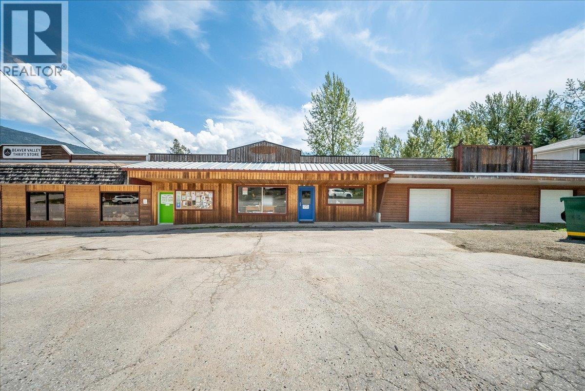 1846 First Street, Fruitvale, British Columbia  V0G 1L0 - Photo 6 - 10389680