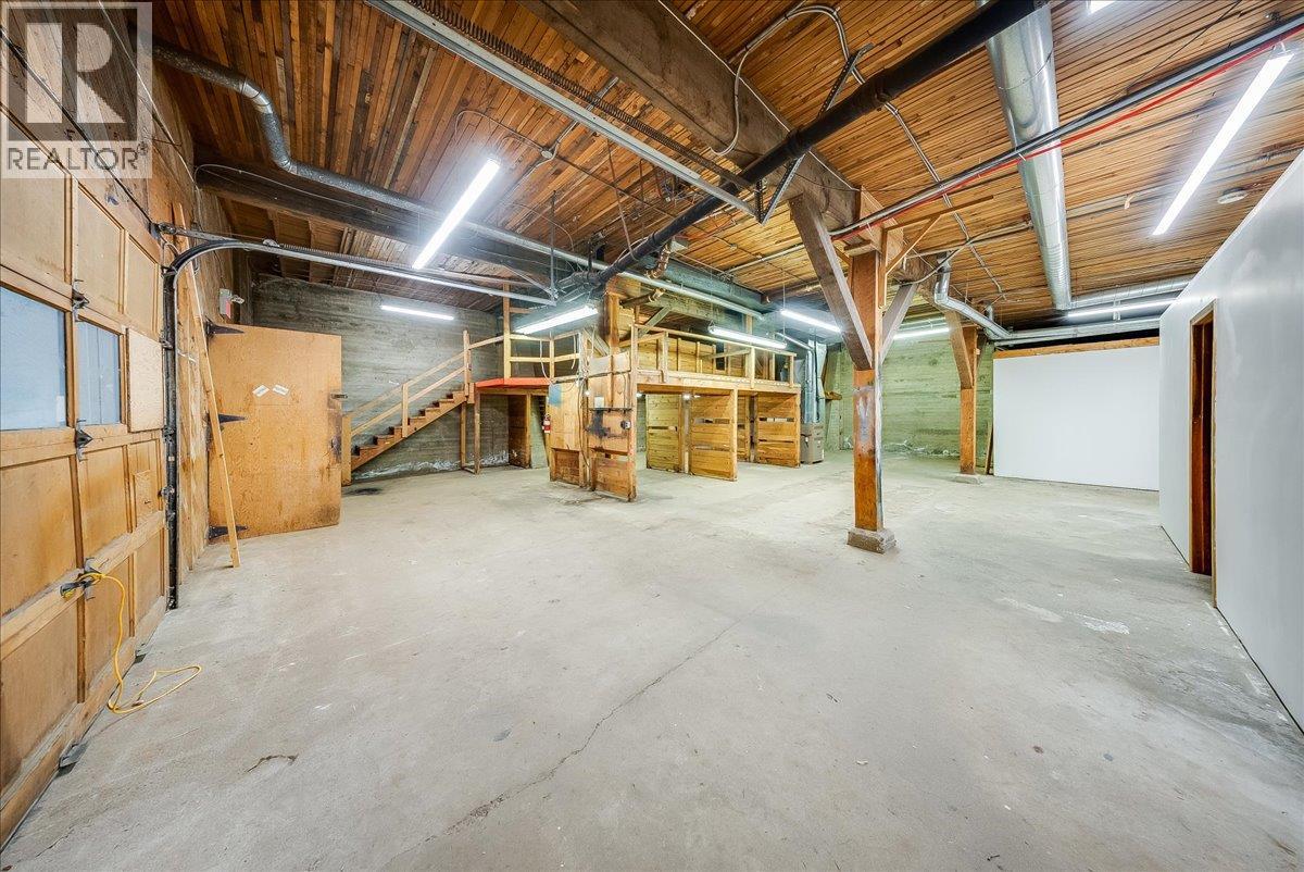 1846 First Street, Fruitvale, British Columbia  V0G 1L0 - Photo 29 - 10389680