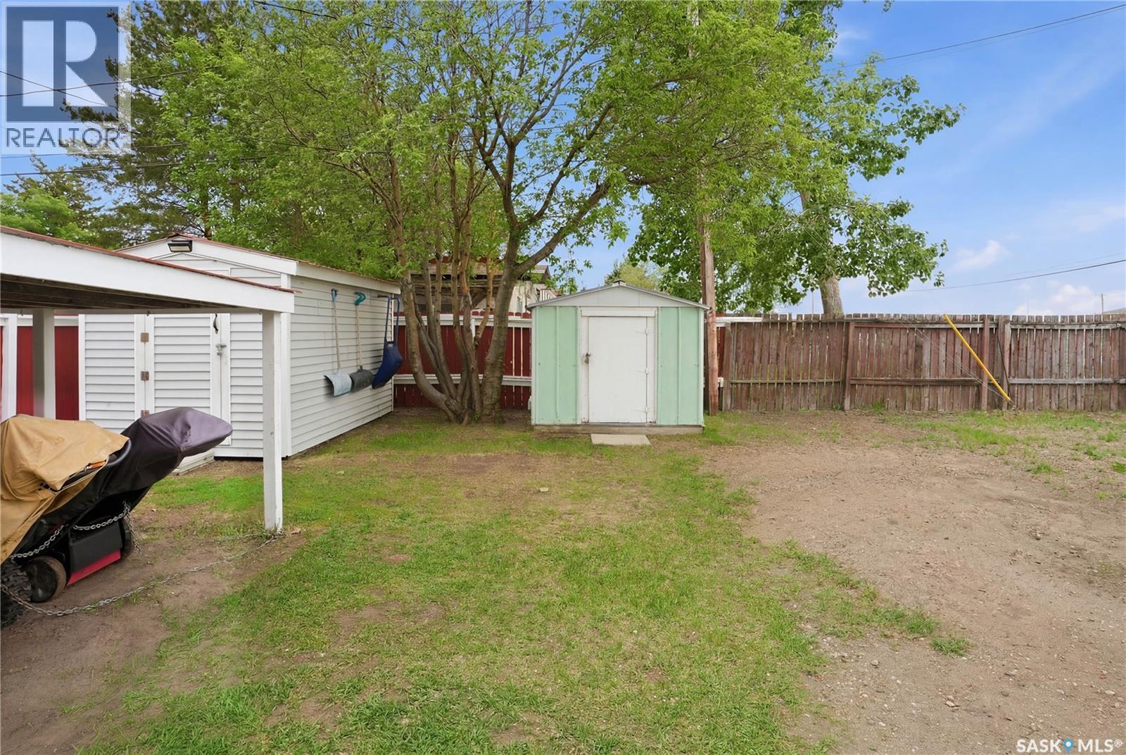 495 35th Street, Battleford, Saskatchewan  S0M 0E0 - Photo 24 - SK037877