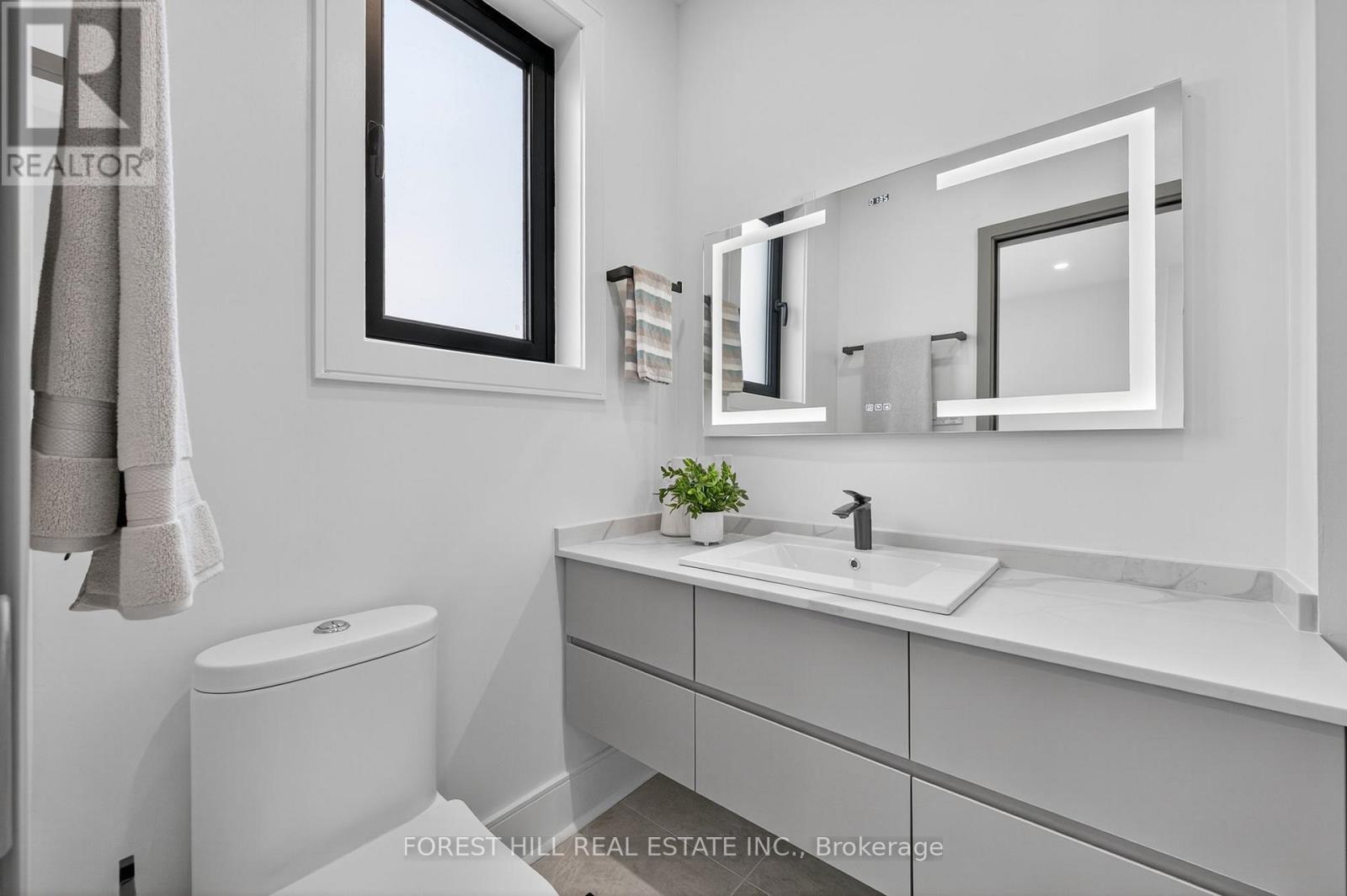Lorem Ipsum Dolor, Toronto, Ontario  M6E  - Photo 30 - DEMO29838924