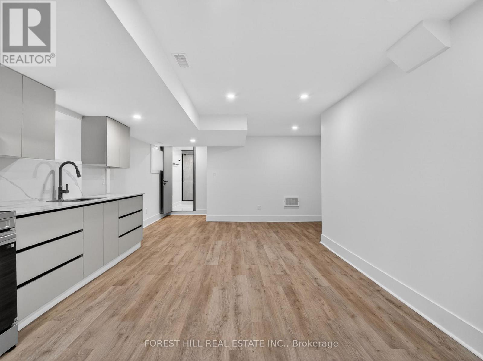 Lorem Ipsum Dolor, Toronto, Ontario  M6E  - Photo 34 - DEMO29838924