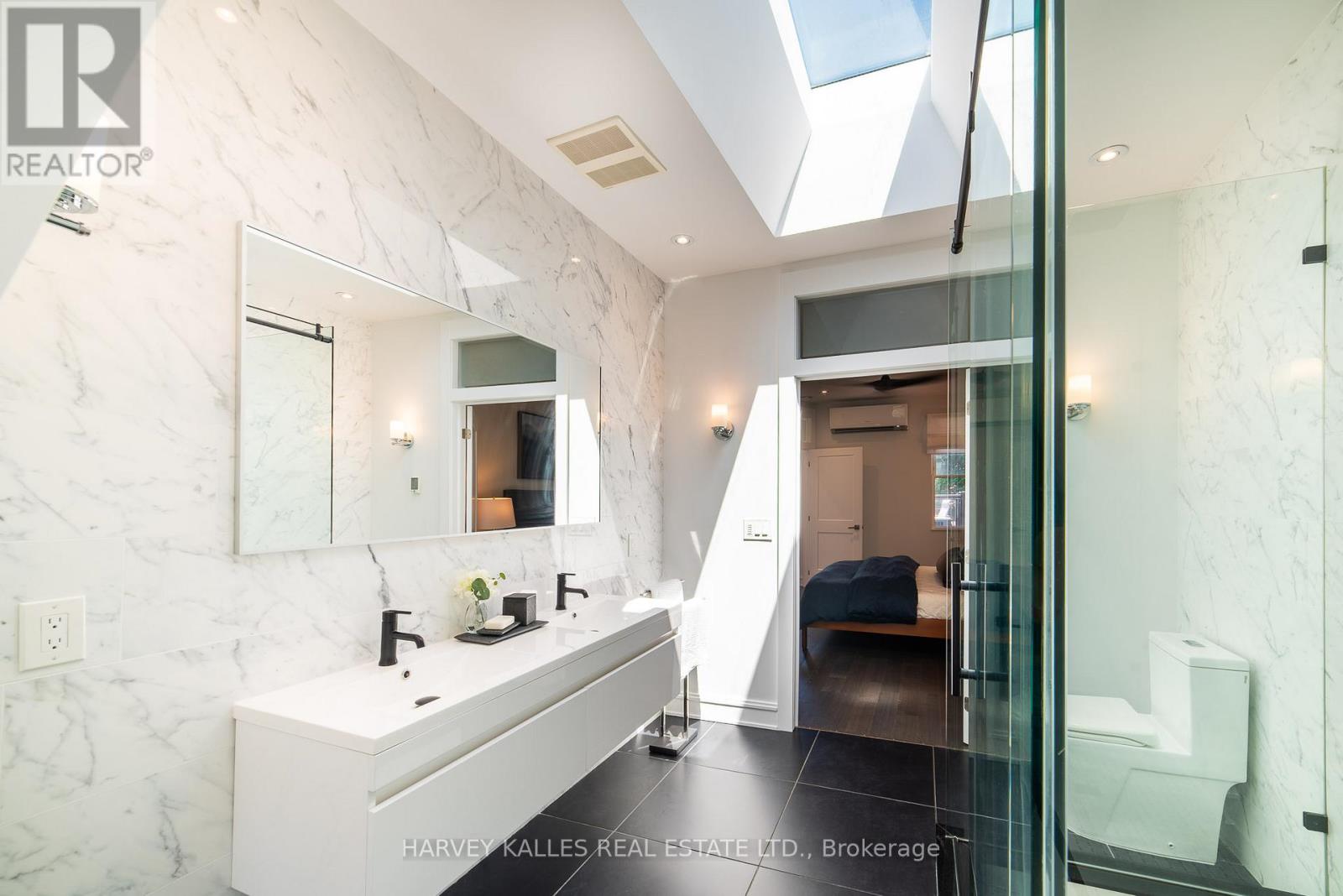 642 Wellington Street W, Toronto, Ontario  M5V 1G4 - Photo 25 - C13226942