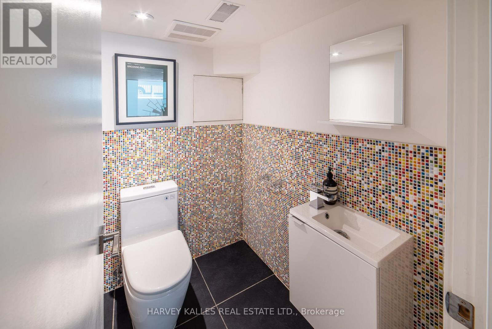 642 Wellington Street W, Toronto, Ontario  M5V 1G4 - Photo 30 - C13226942