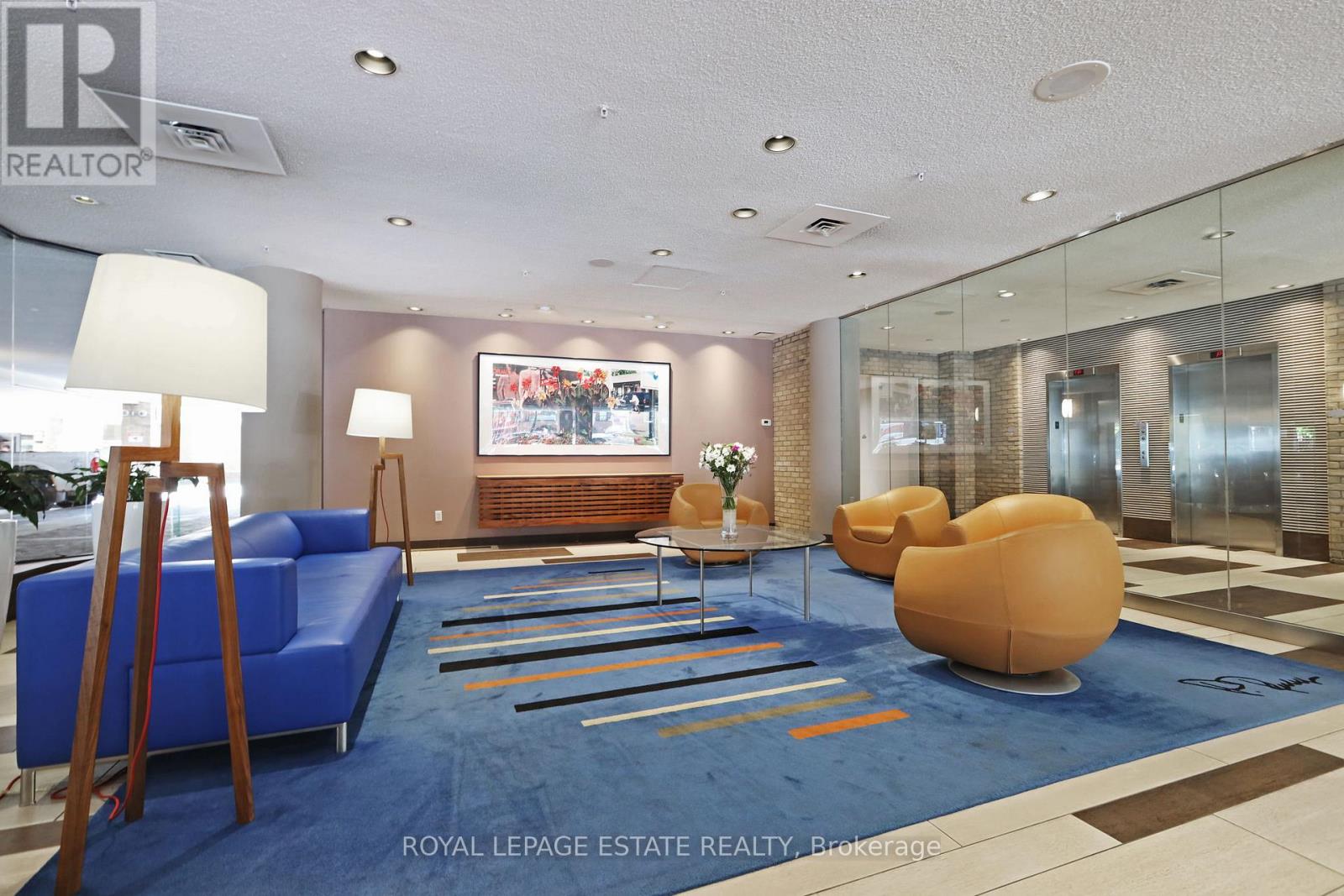 306 - 35 Church Street, Toronto, Ontario  M5E 1T3 - Photo 3 - C13227012