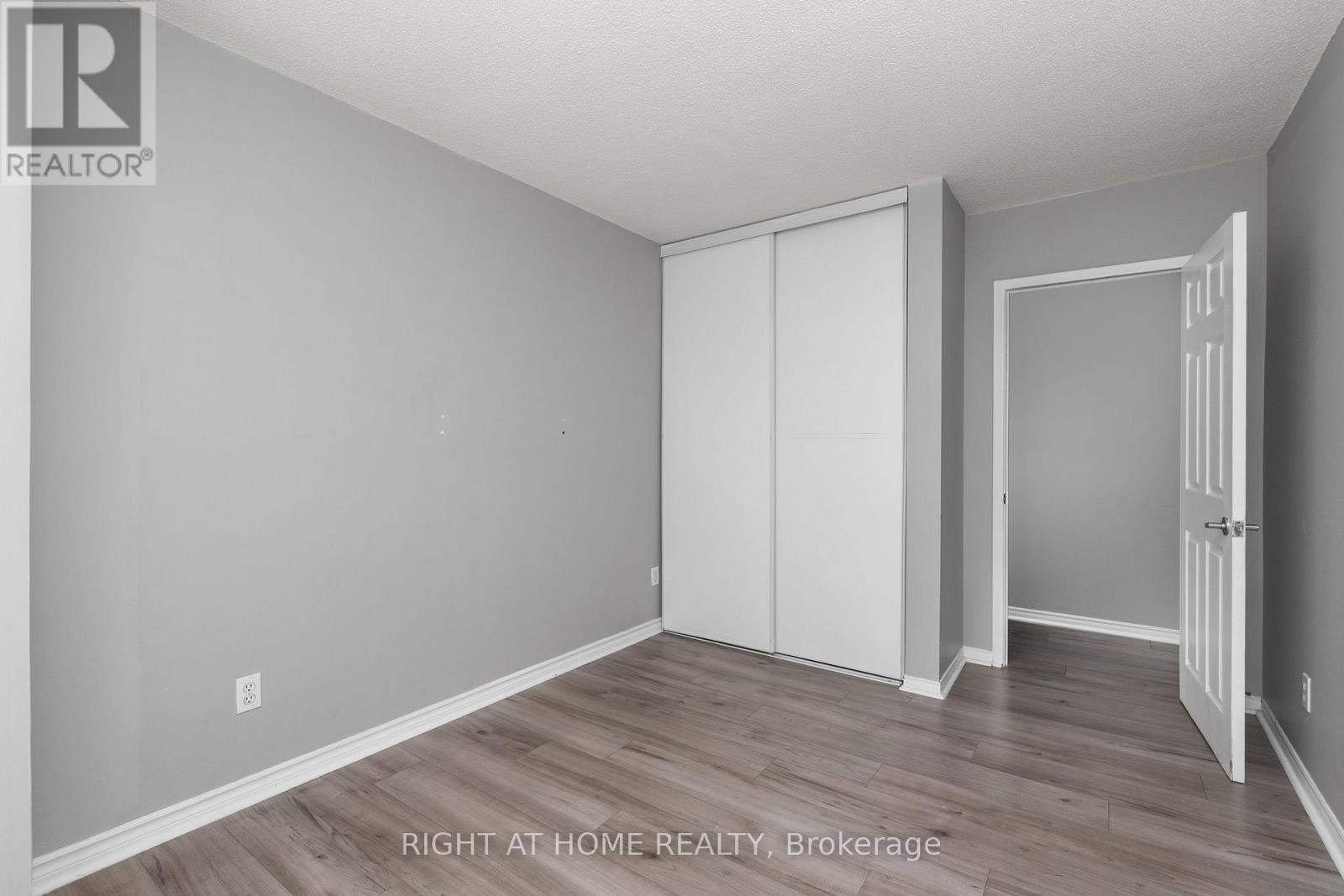 303 - 25 The Esplanade, Toronto, Ontario  M5E 1W5 - Photo 11 - C13227062