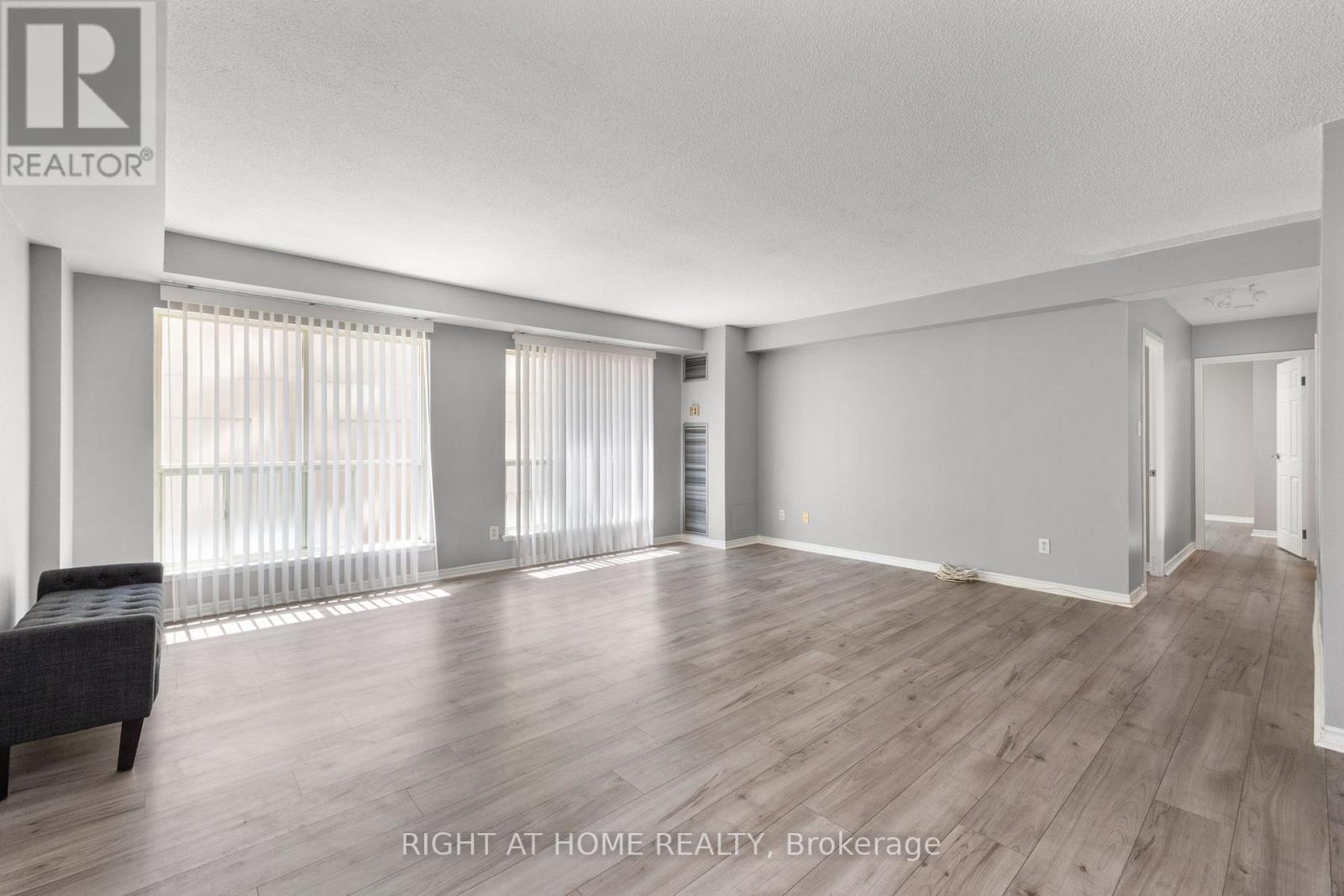 303 - 25 The Esplanade, Toronto, Ontario  M5E 1W5 - Photo 5 - C13227062