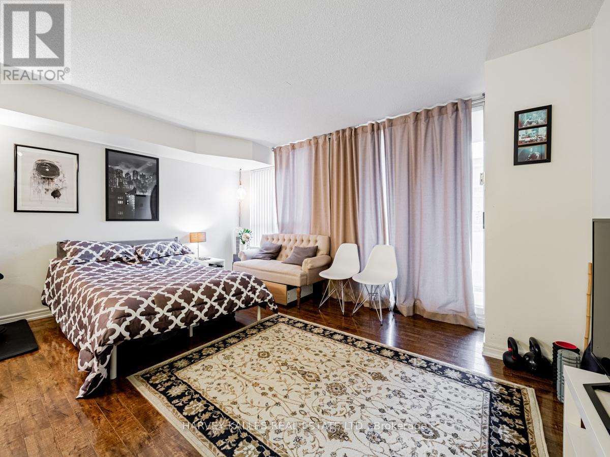 1101 - 43 Eglinton Avenue E, Toronto, Ontario  M4P 1A2 - Photo 11 - C13227078