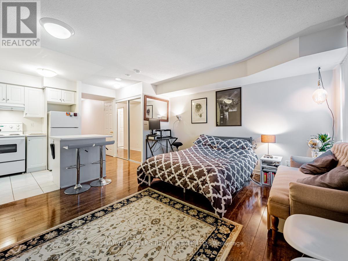 1101 - 43 Eglinton Avenue E, Toronto, Ontario  M4P 1A2 - Photo 13 - C13227078