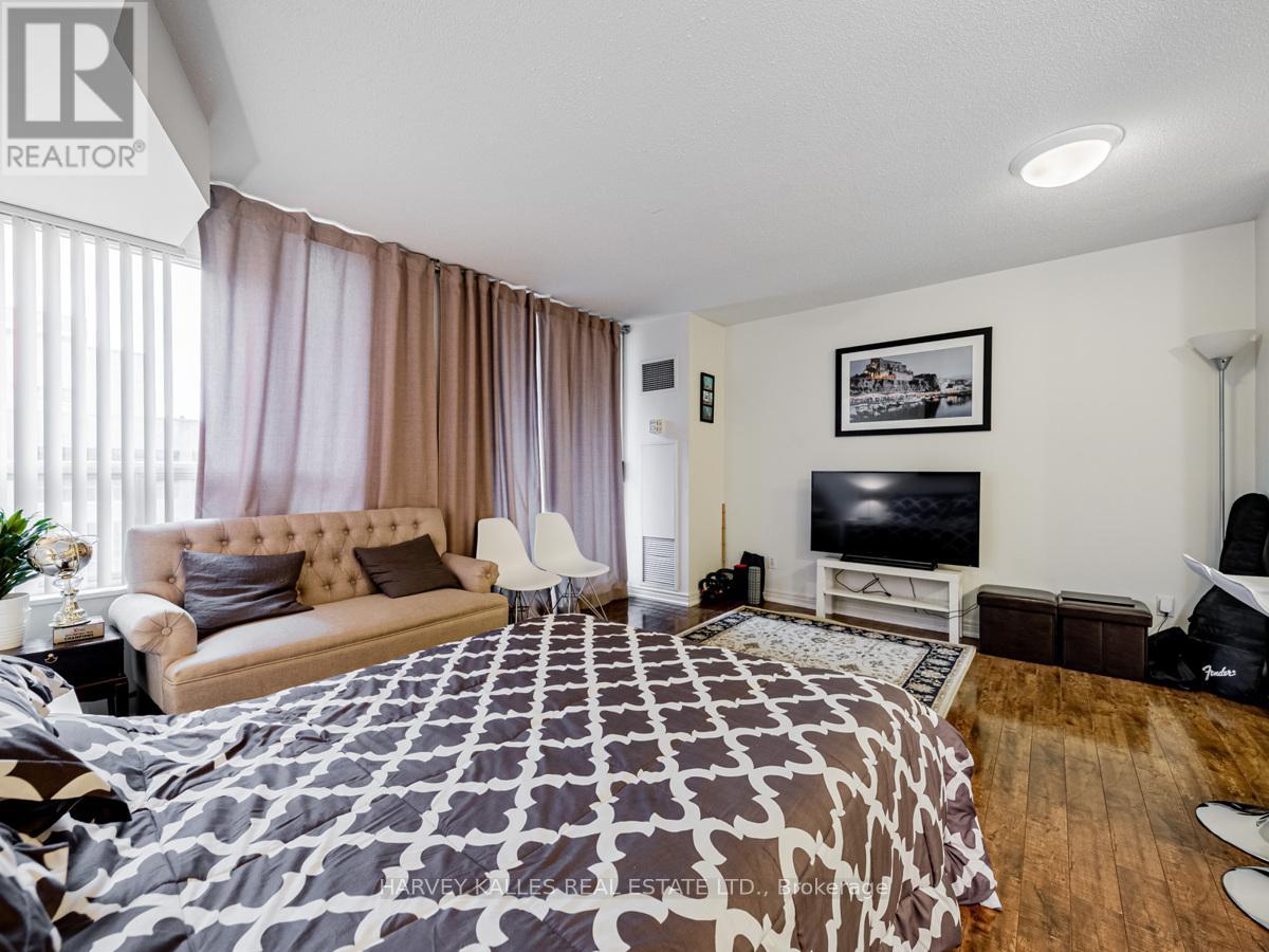 1101 - 43 Eglinton Avenue E, Toronto, Ontario  M4P 1A2 - Photo 15 - C13227078