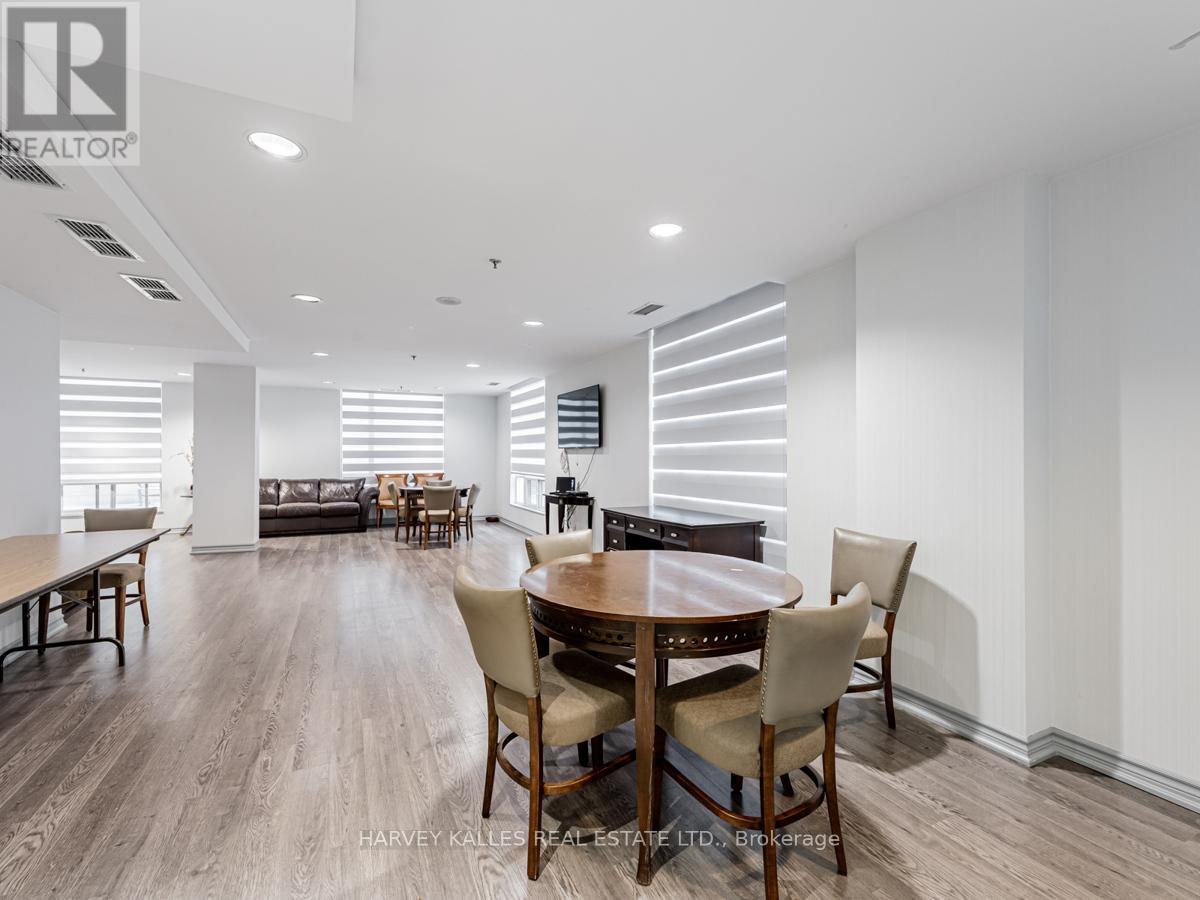 1101 - 43 Eglinton Avenue E, Toronto, Ontario  M4P 1A2 - Photo 17 - C13227078