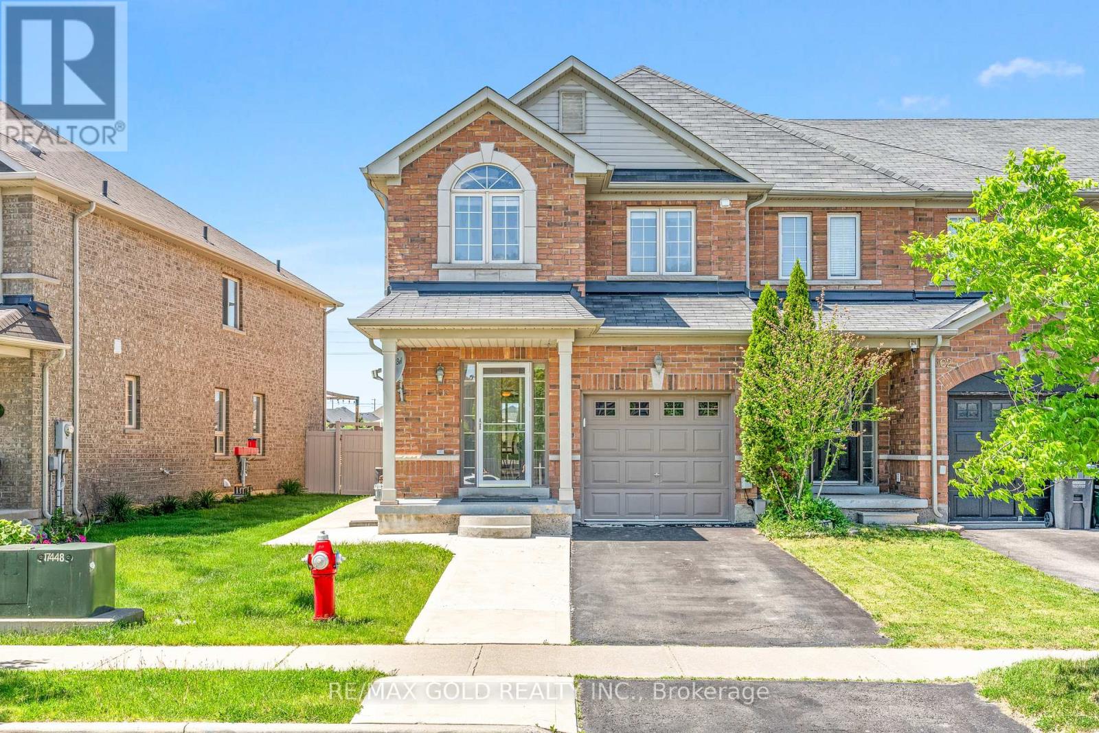 100 TOMABROOK CRESCENT, Brampton, Ontario