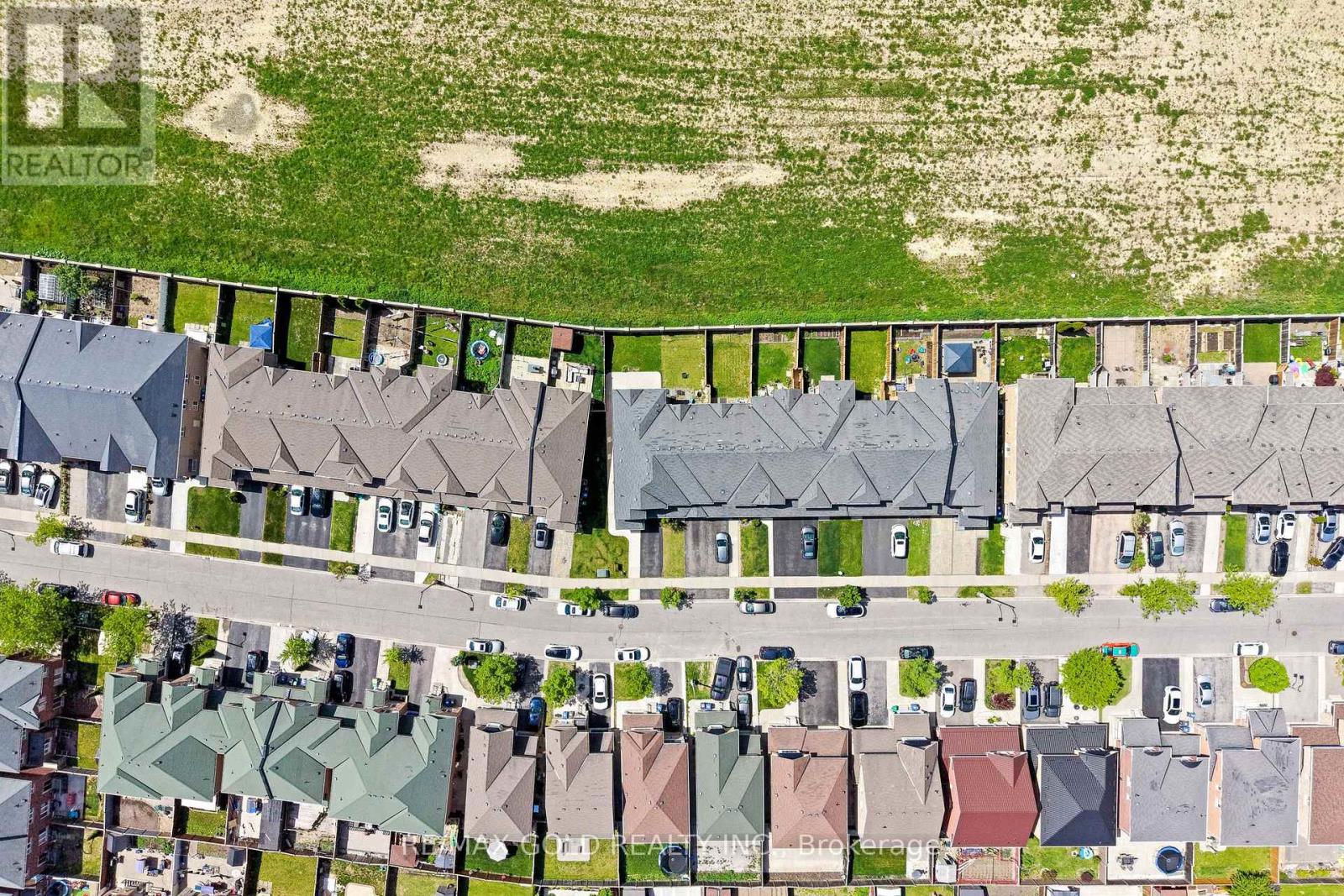100 Tomabrook Crescent, Brampton, Ontario  L6R 0V5 - Photo 9 - W13225676