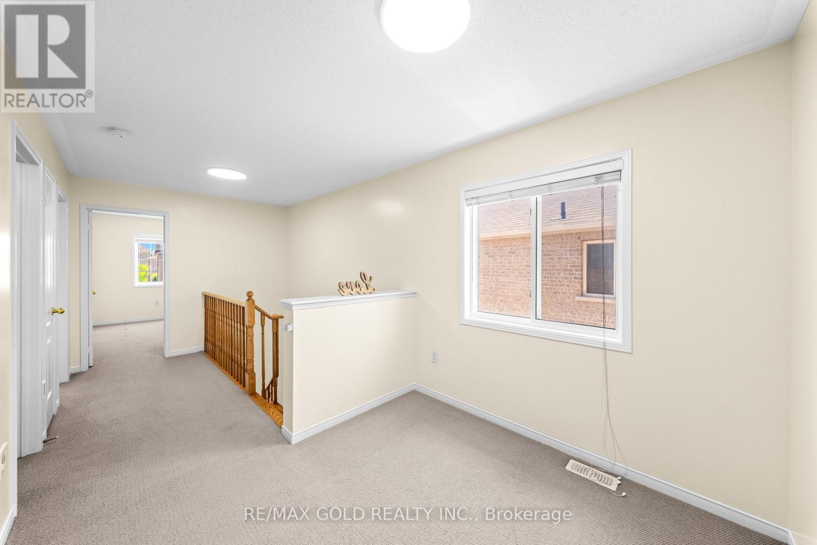 100 Tomabrook Crescent, Brampton, Ontario  L6R 0V5 - Photo 32 - W13225676