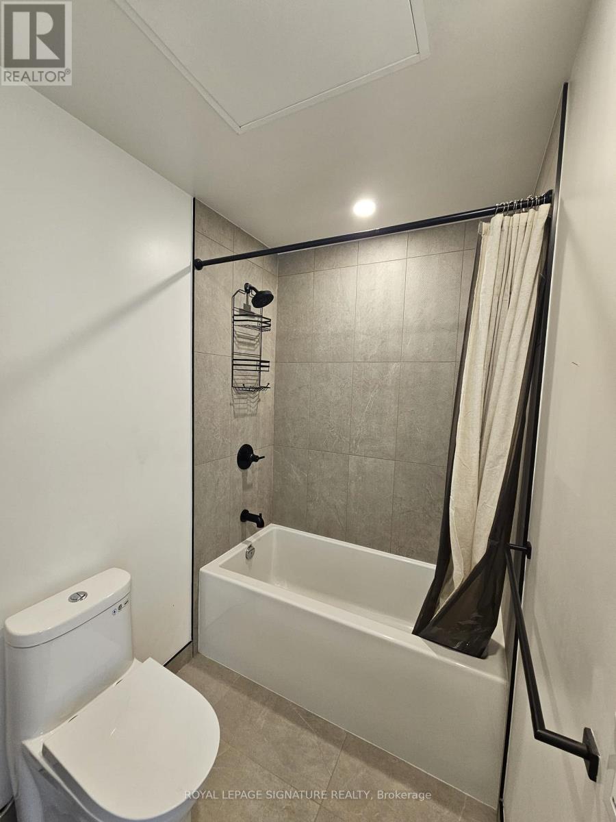 913 - 1050 Eastern Avenue, Toronto, Ontario  M4L 0B7 - Photo 15 - E13226884