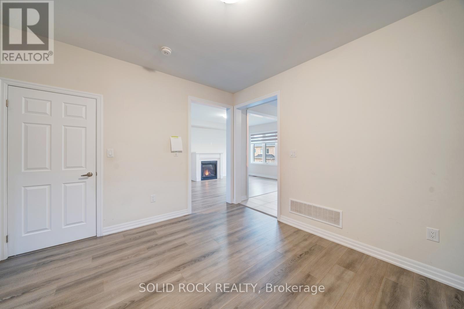 75 Ed Ewert Avenue, Clarington, Ontario  L1B 0W7 - Photo 7 - E13226974