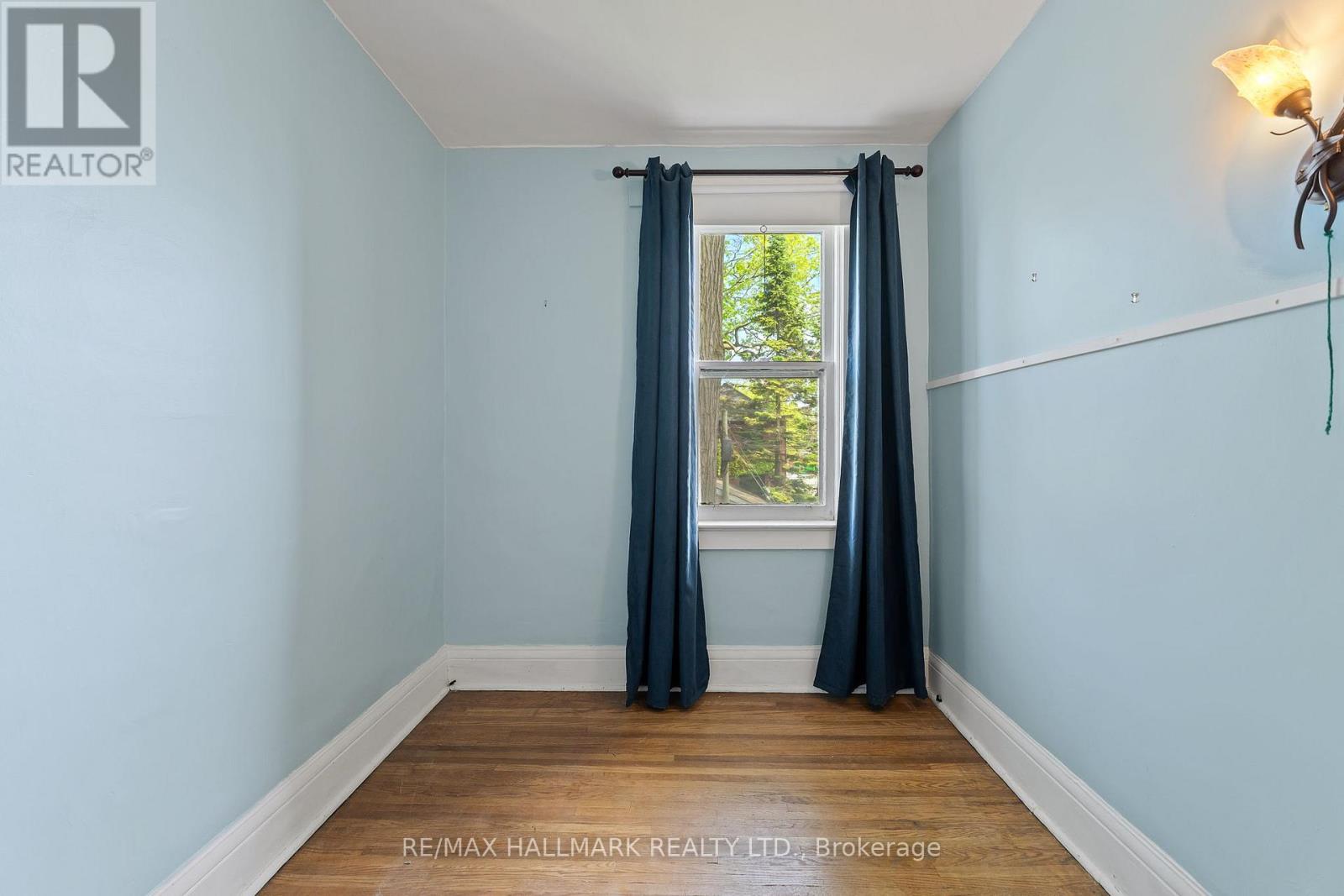 7 Wheeler Avenue, Toronto, Ontario  M4L 3V3 - Photo 18 - E13227034