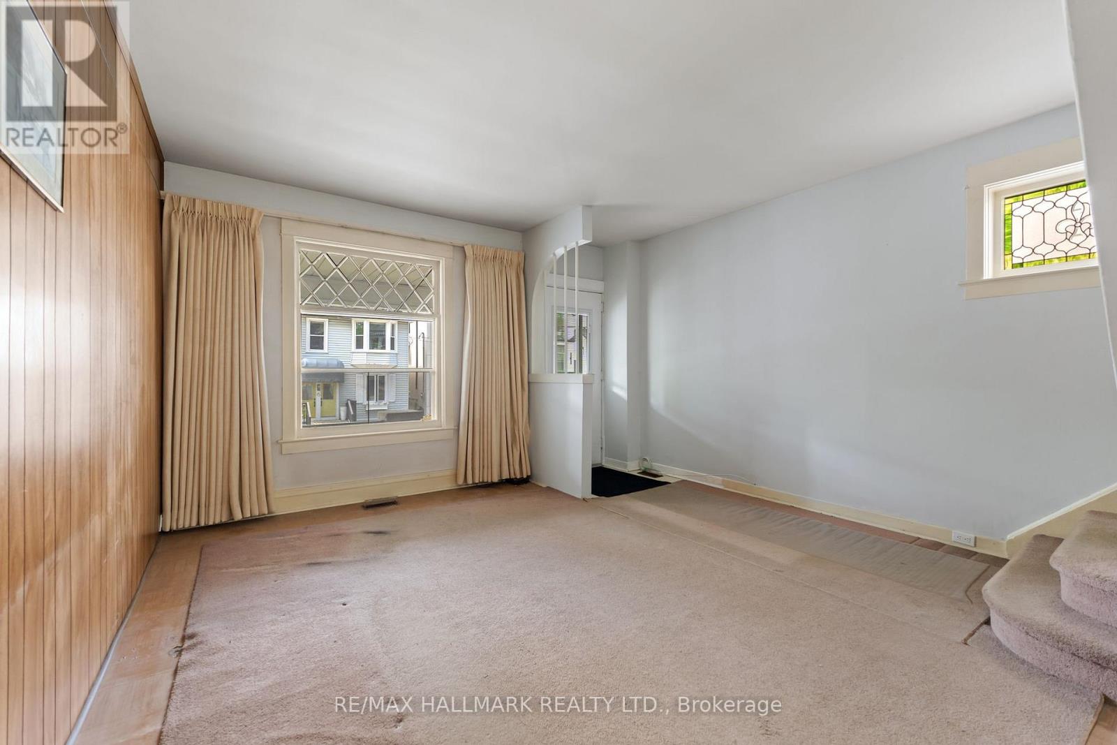 7 Wheeler Avenue, Toronto, Ontario  M4L 3V3 - Photo 4 - E13227034