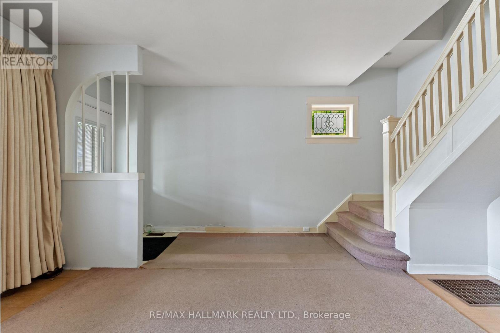 7 Wheeler Avenue, Toronto, Ontario  M4L 3V3 - Photo 5 - E13227034