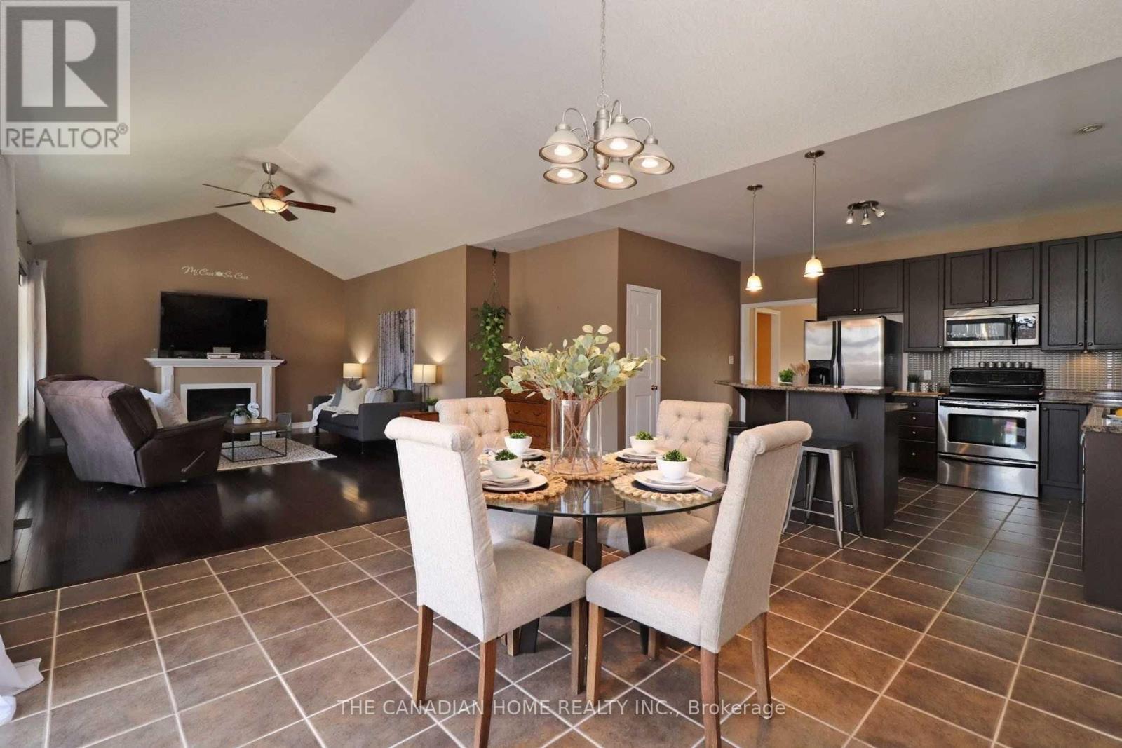 35 Cousins Street, Clarington, Ontario  L1E 3K4 - Photo 12 - E13227042