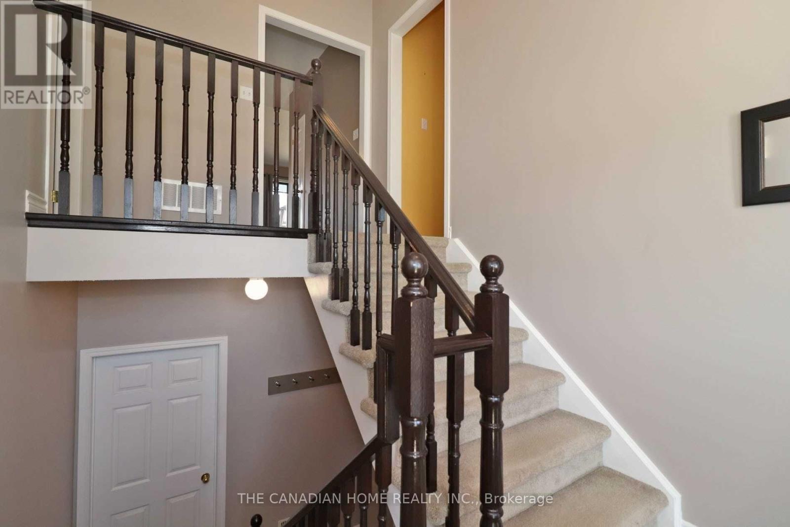 35 Cousins Street, Clarington, Ontario  L1E 3K4 - Photo 6 - E13227042