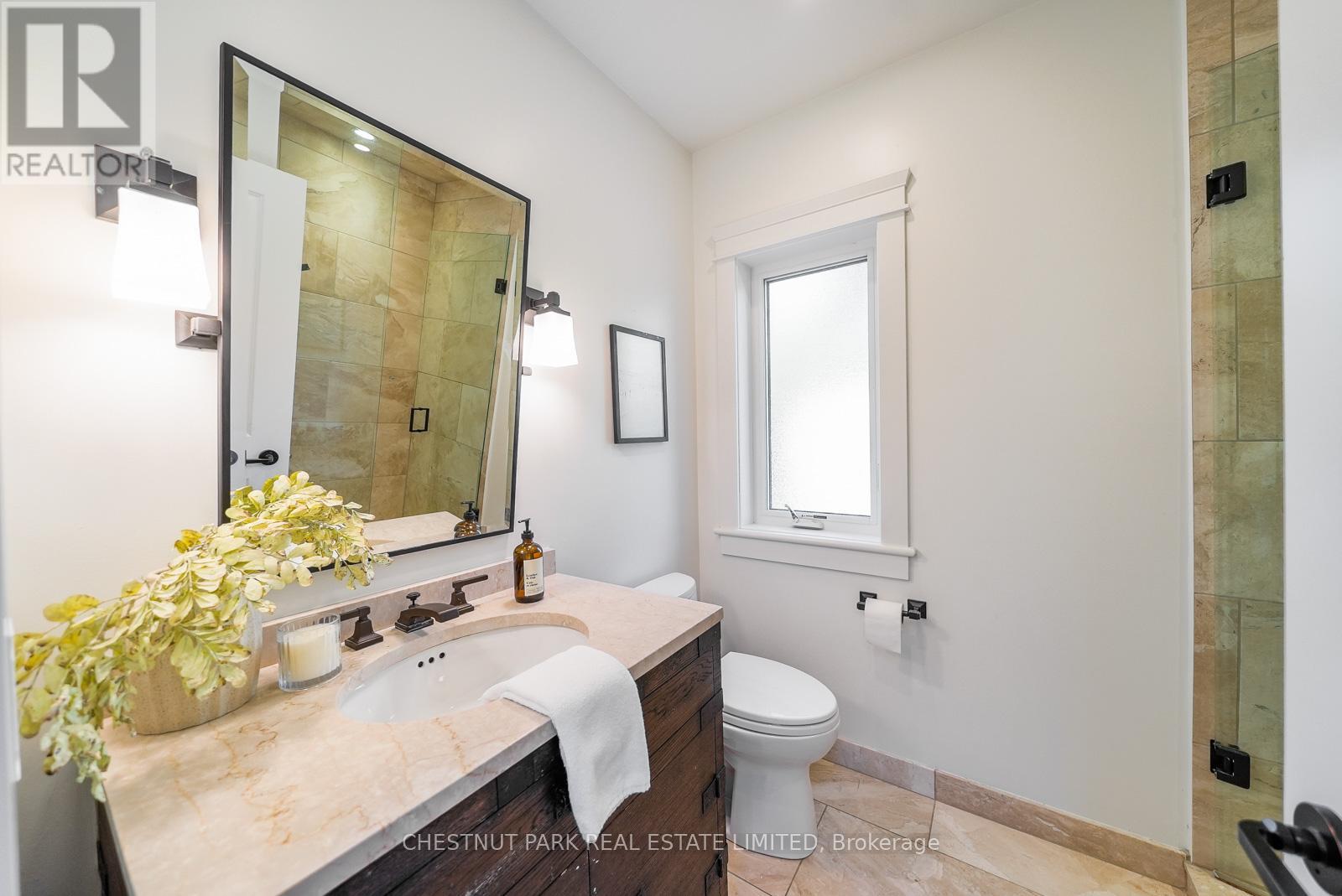 107 Eaton Avenue, Toronto, Ontario  M4J 2Z6 - Photo 20 - E13227132