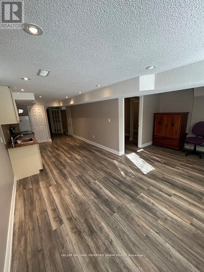 Lower - 43 Littleriver Court, Vaughan, Ontario  L6A 0K4 - Photo 16 - N13226922