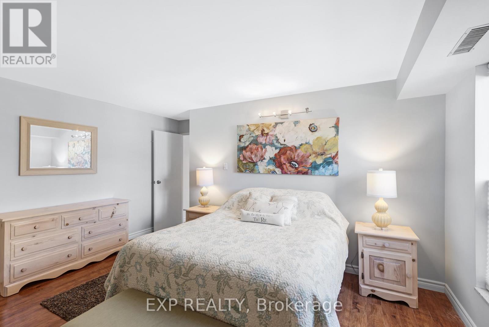 104 - 15390 Yonge Street, Aurora, Ontario  L4G 1N8 - Photo 11 - N13226998