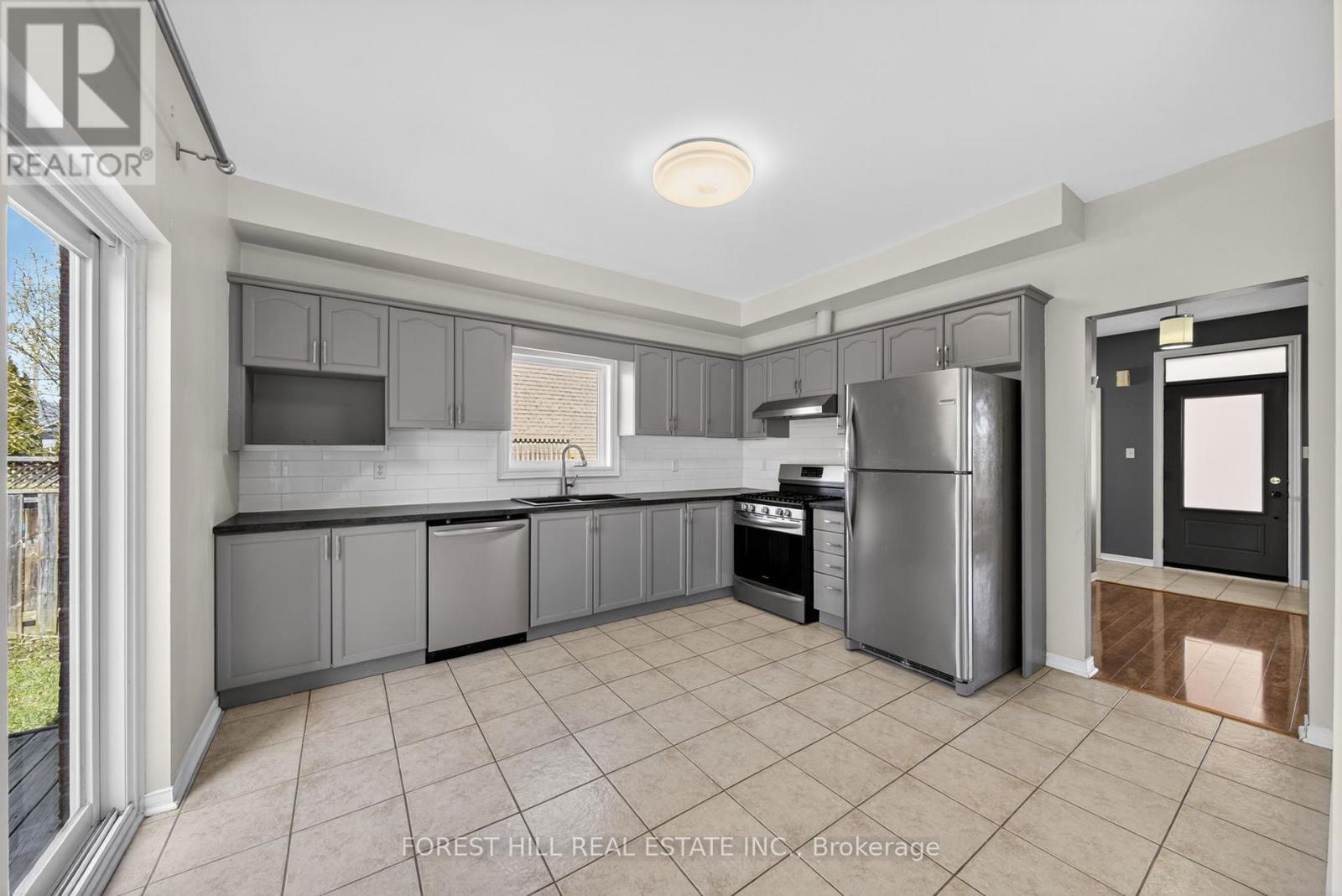 1937 Wilson Street, Innisfil, Ontario  L9S 2A4 - Photo 15 - N13227000