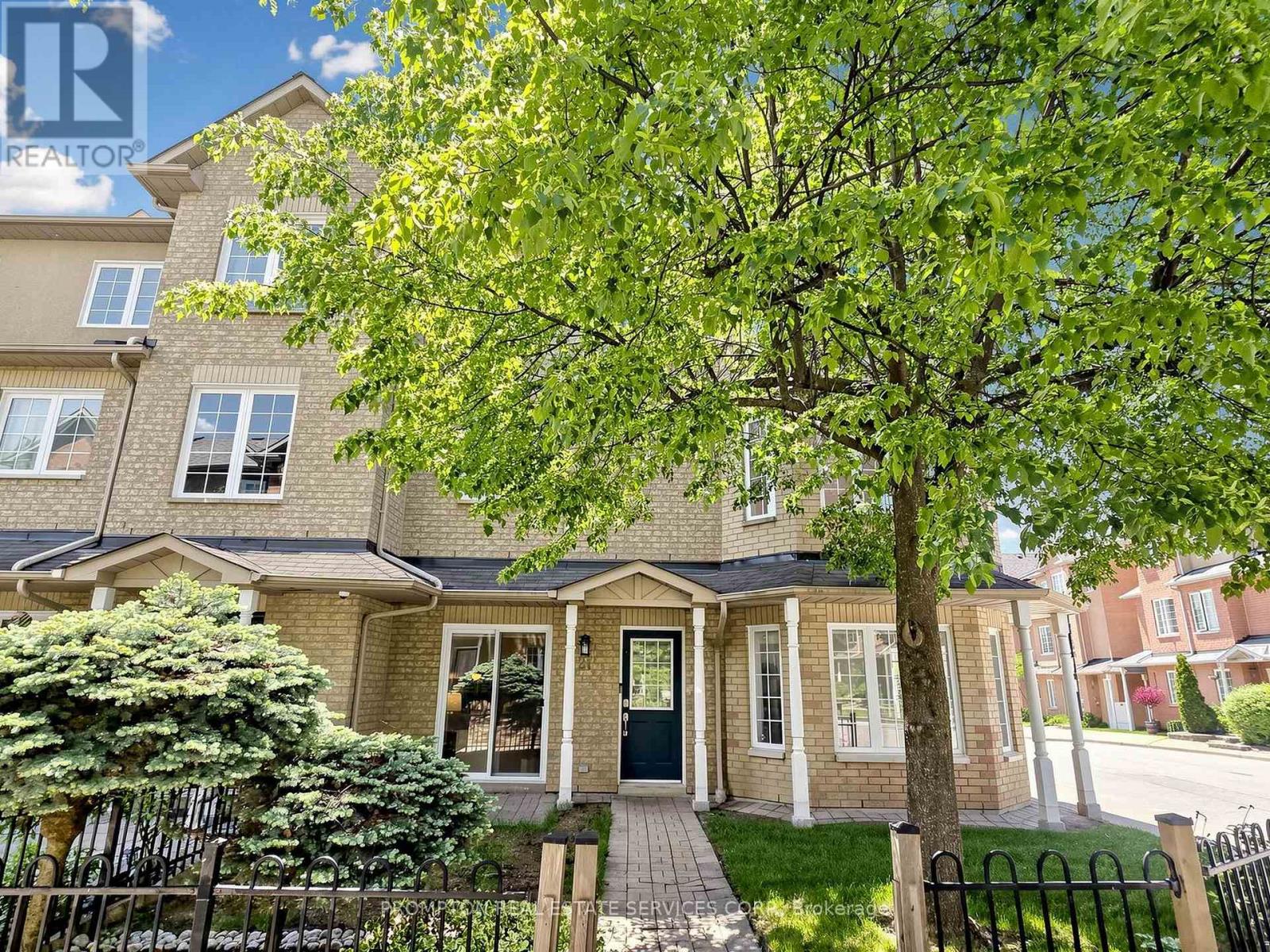 21 - 5 St.moritz Way, Markham, Ontario  L3R 4G4 - Photo 44 - N13227134