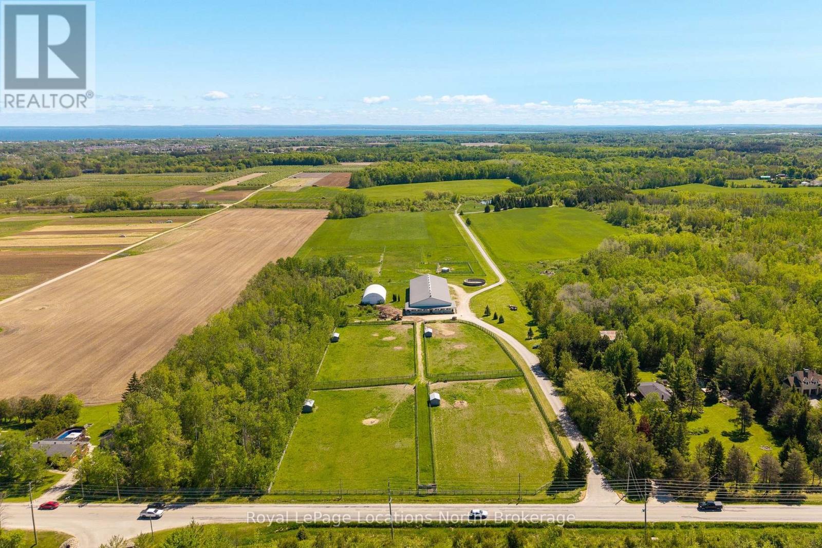 2623 Con 10 N Nottawasaga Side Road N, Clearview, Ontario  L9Y 3Y9 - Photo 2 - S12851688