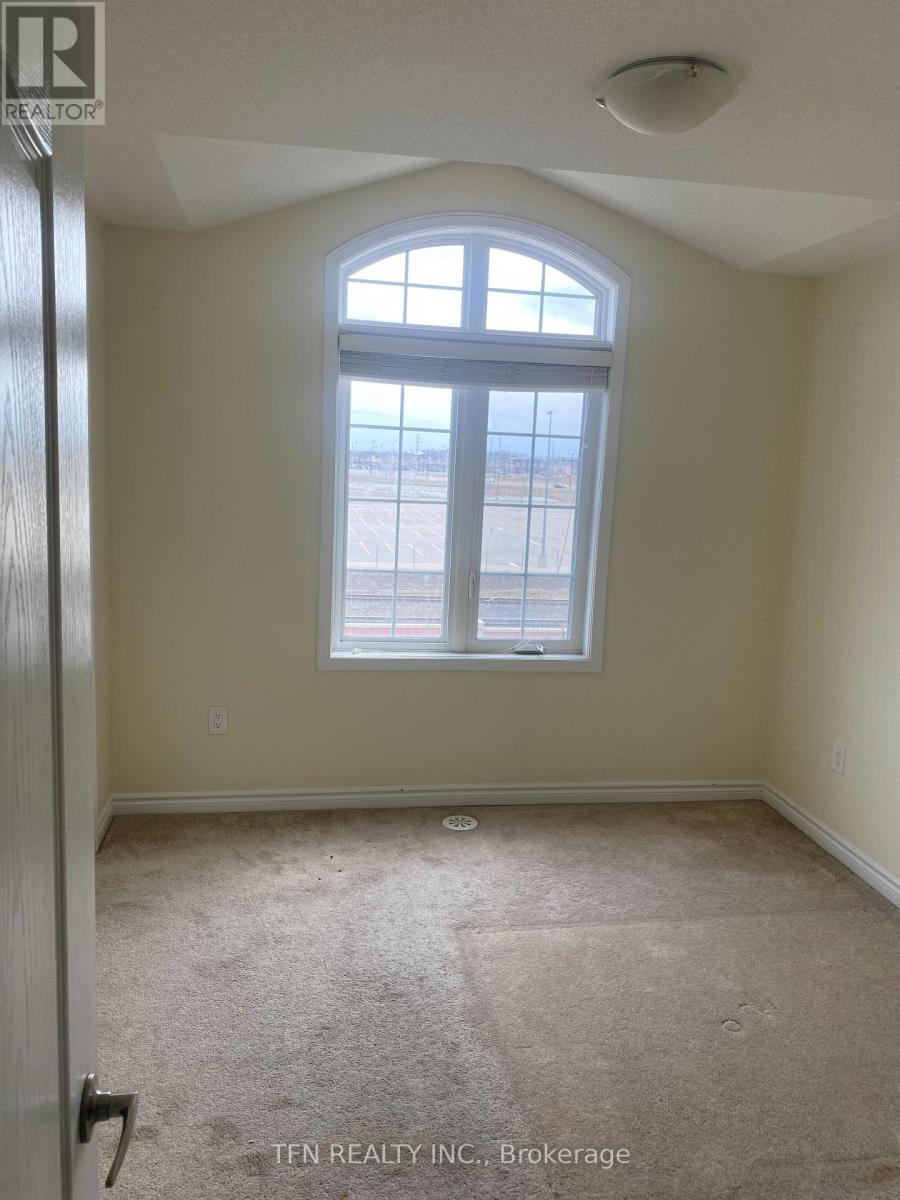 63 Baycliffe Crescent, Brampton, Ontario  L7A 3Z3 - Photo 15 - W13226946