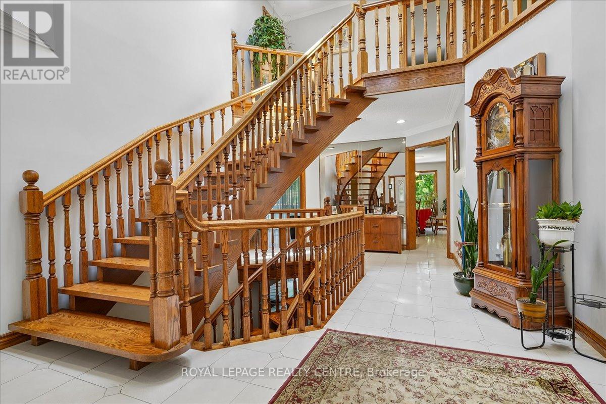 1869 Folkway Drive, Mississauga, Ontario  L5L 2X1 - Photo 24 - W13226984