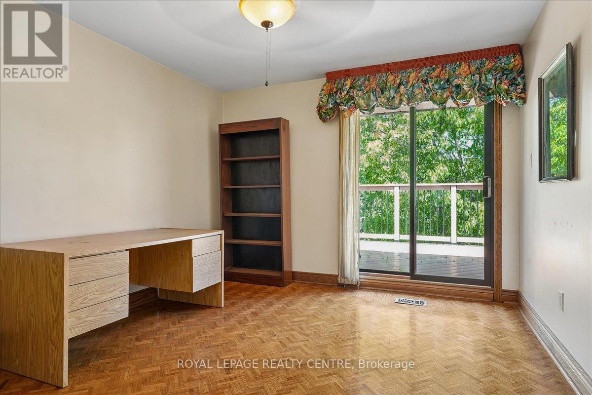 1869 Folkway Drive, Mississauga, Ontario  L5L 2X1 - Photo 33 - W13226984