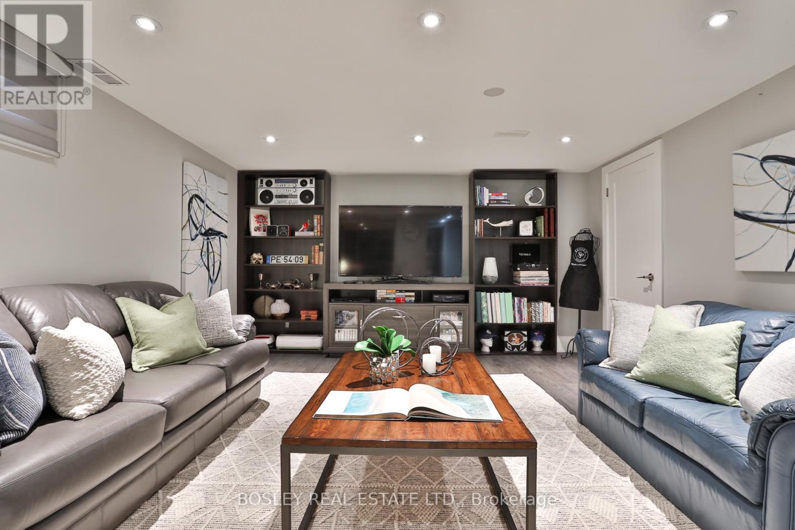 90 Ravenscrest Drive, Toronto, Ontario  M9B 5N3 - Photo 30 - W13226996