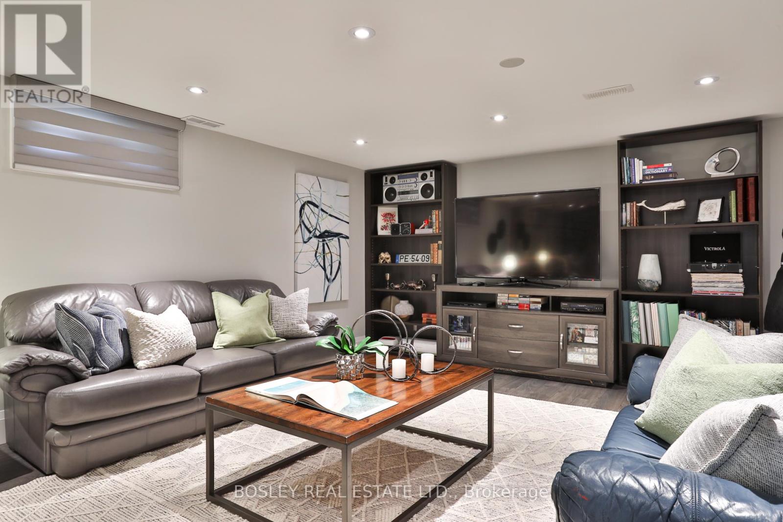90 Ravenscrest Drive, Toronto, Ontario  M9B 5N3 - Photo 31 - W13226996