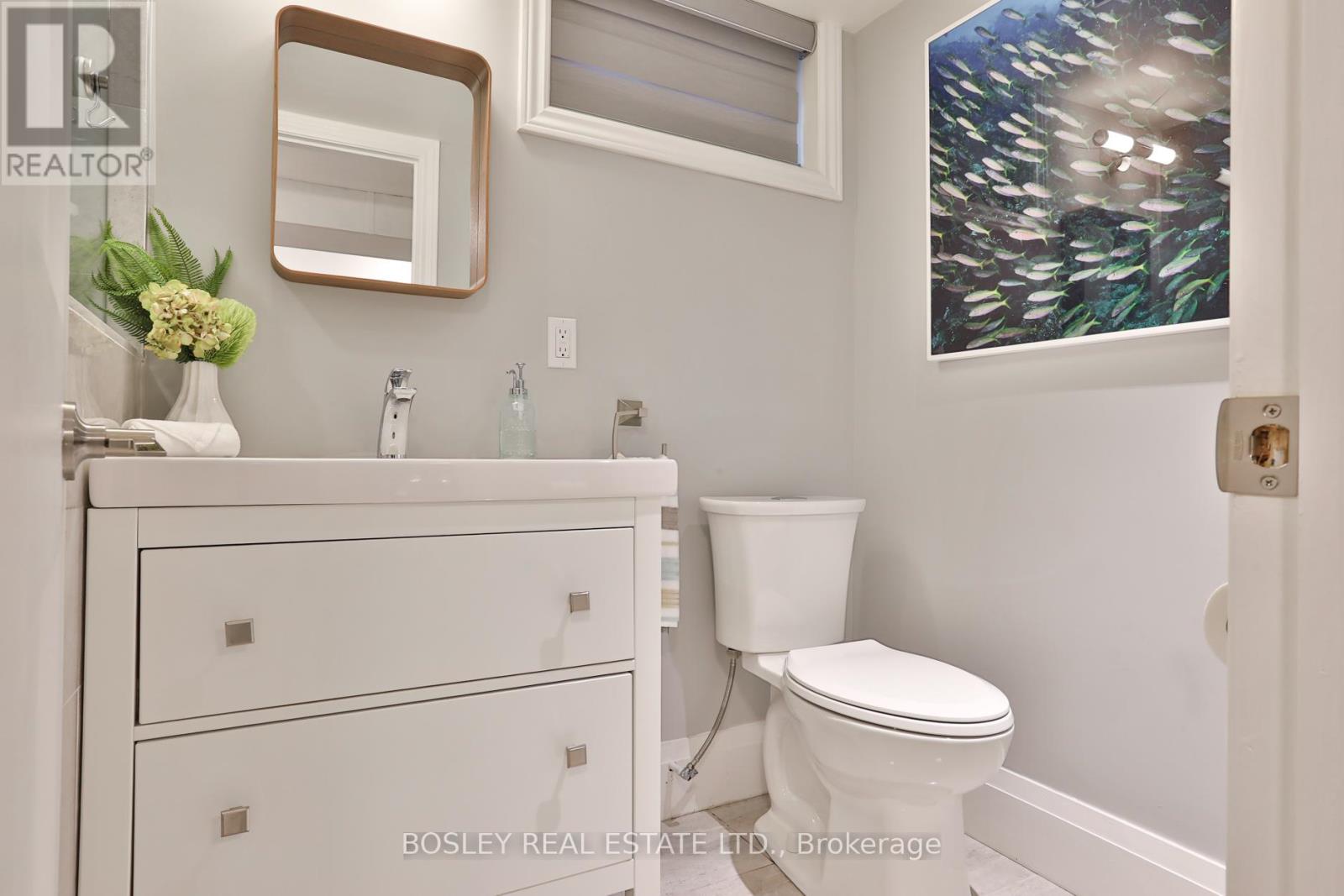 90 Ravenscrest Drive, Toronto, Ontario  M9B 5N3 - Photo 41 - W13226996