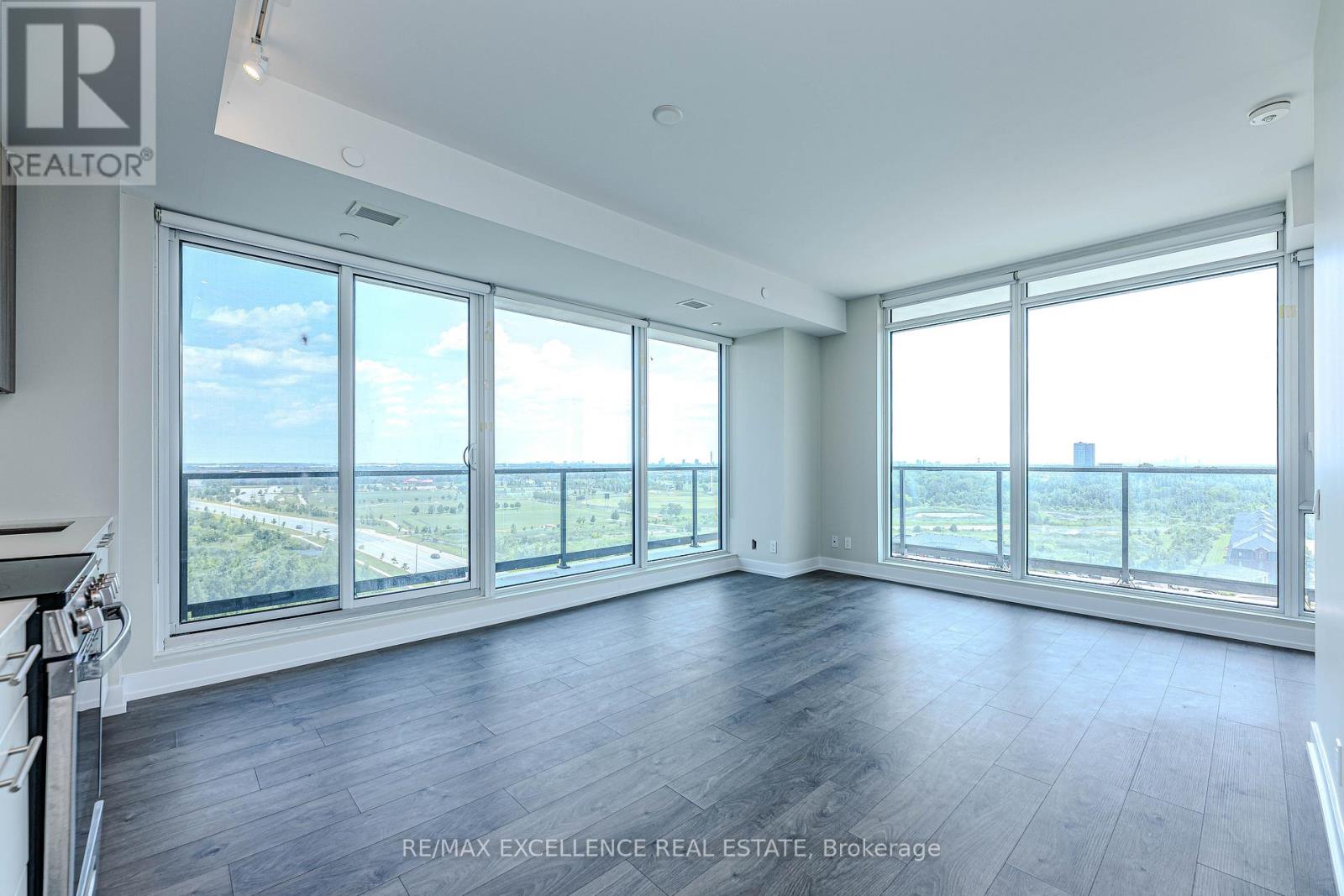 1008s - 215 Veterans Drive, Brampton, Ontario  L7A 4S6 - Photo 13 - W13227100